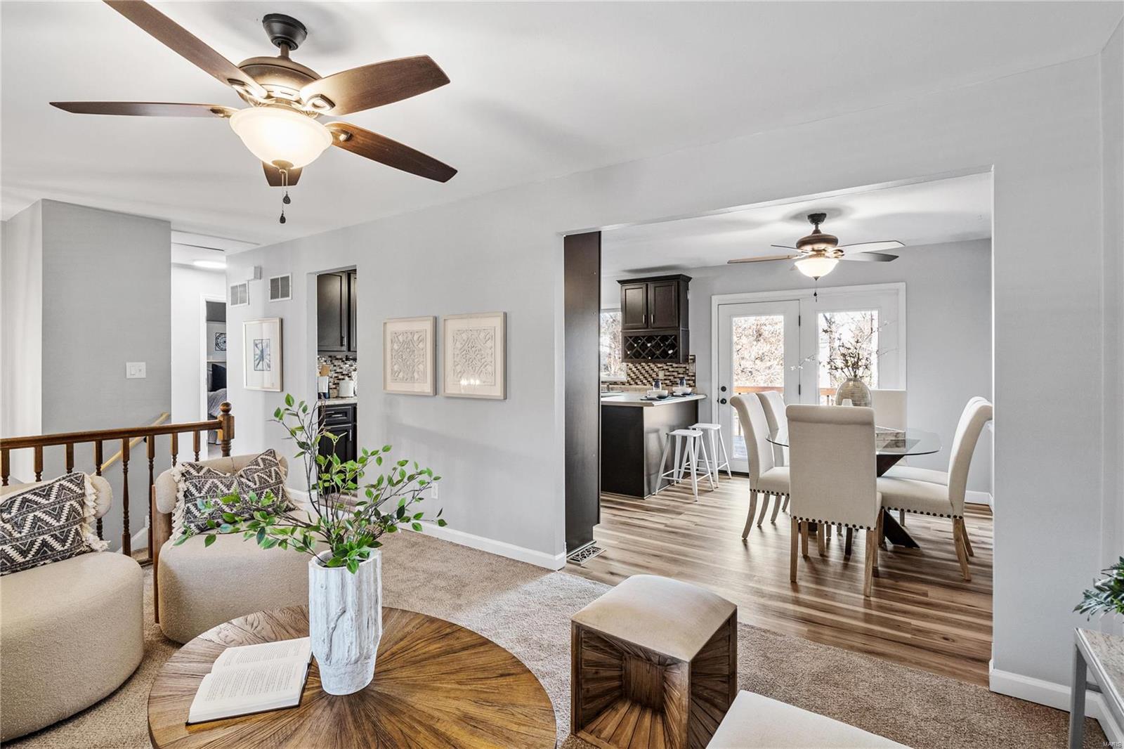 Ballwin, Missouri 63021, United States, 3 Bedrooms Bedrooms, ,2 BathroomsBathrooms,Residential,Pending,28173