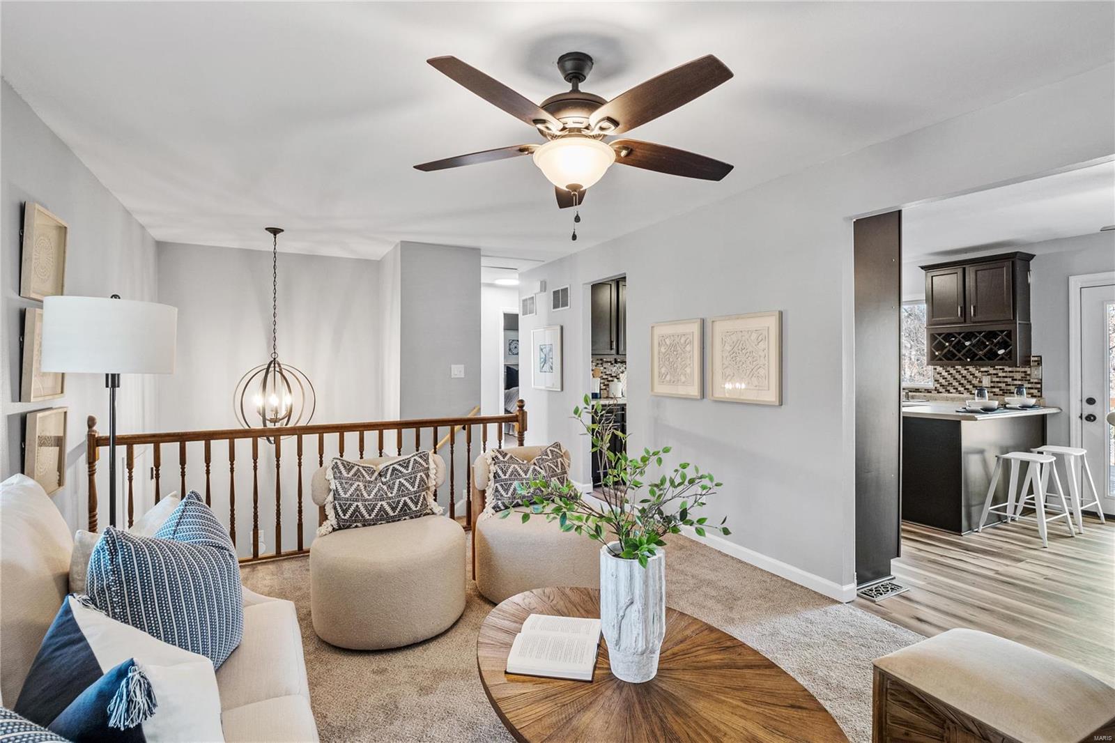 Ballwin, Missouri 63021, United States, 3 Bedrooms Bedrooms, ,2 BathroomsBathrooms,Residential,Pending,28173