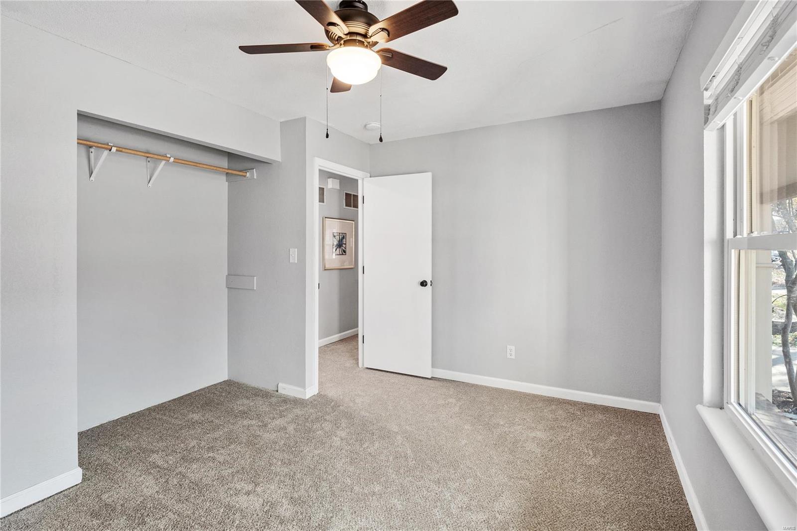 Ballwin, Missouri 63021, United States, 3 Bedrooms Bedrooms, ,2 BathroomsBathrooms,Residential,Pending,28173