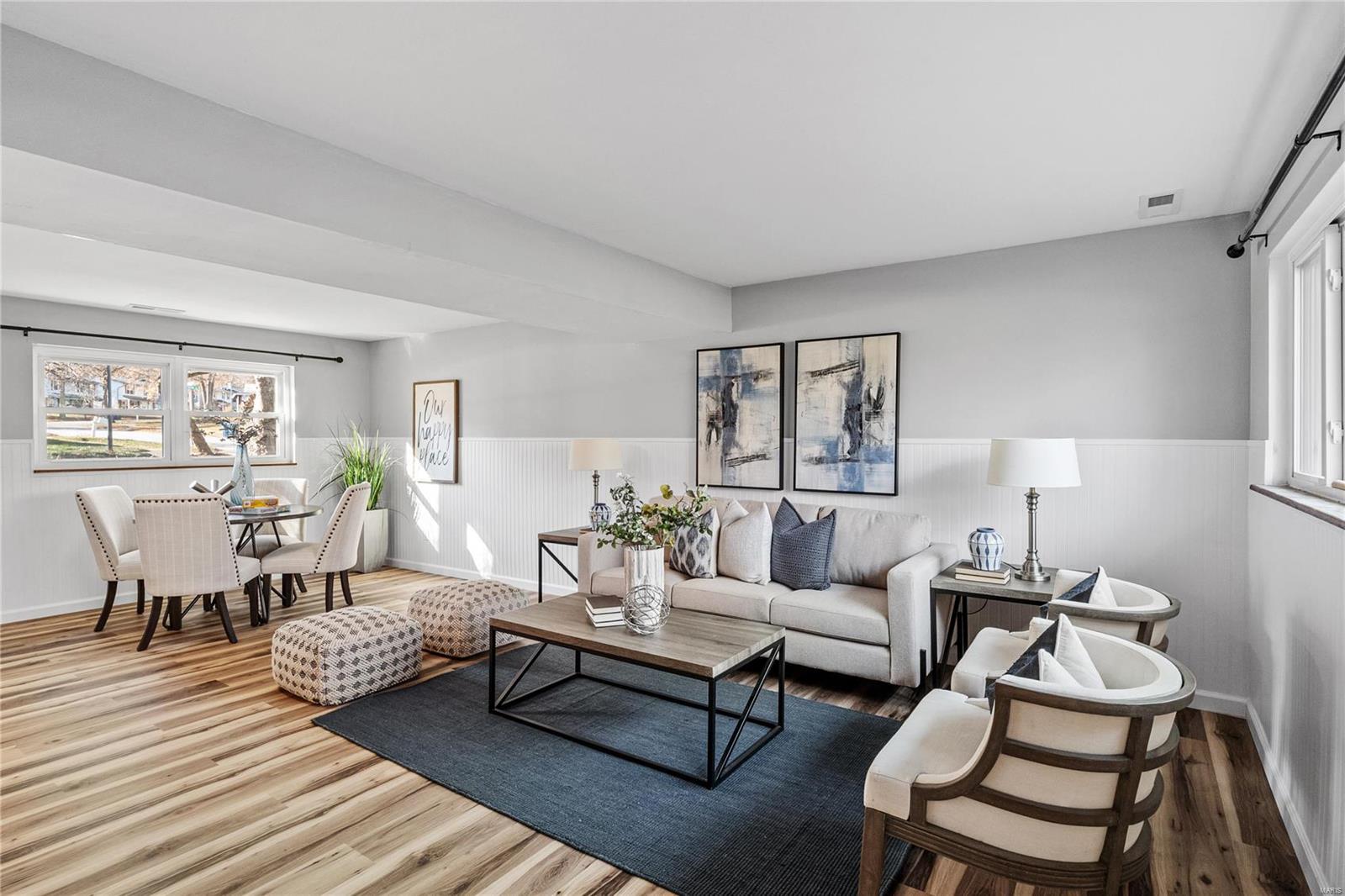 Ballwin, Missouri 63021, United States, 3 Bedrooms Bedrooms, ,2 BathroomsBathrooms,Residential,Pending,28173