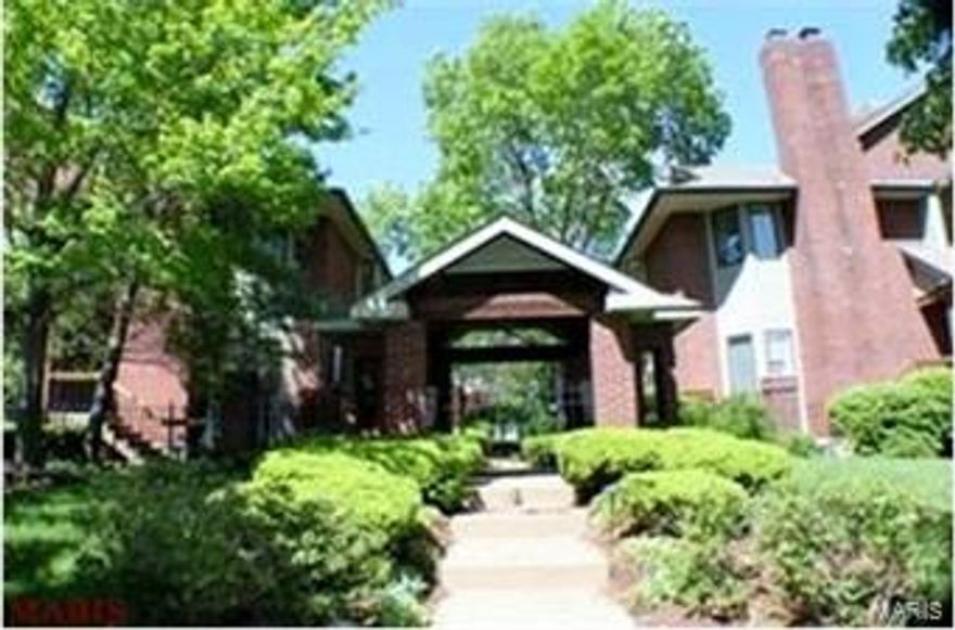 WELCOME to this contemporary 2 bed 2 bath condo in West Pine Terrace.  Step into your own oasis as soon as you enter the courtyard.  Ideally located in sought after West Pine Terrace Condominiums you are just a short drive to Clayton or Downtown and walking distance to restaurants, shops,  BJC, Forest Park and Metrolink.  Boasting 9 ft ceilings, a large bay window, wood burning fireplace, built-in bookcases, private laundry, 2 spacious decks and 2 car garage parking plus storage.  The spacious kitchen (with a pantry) is open to the living/dining area.  Don't wait - this one won't last!! Location: Ground Level, Interior Unit