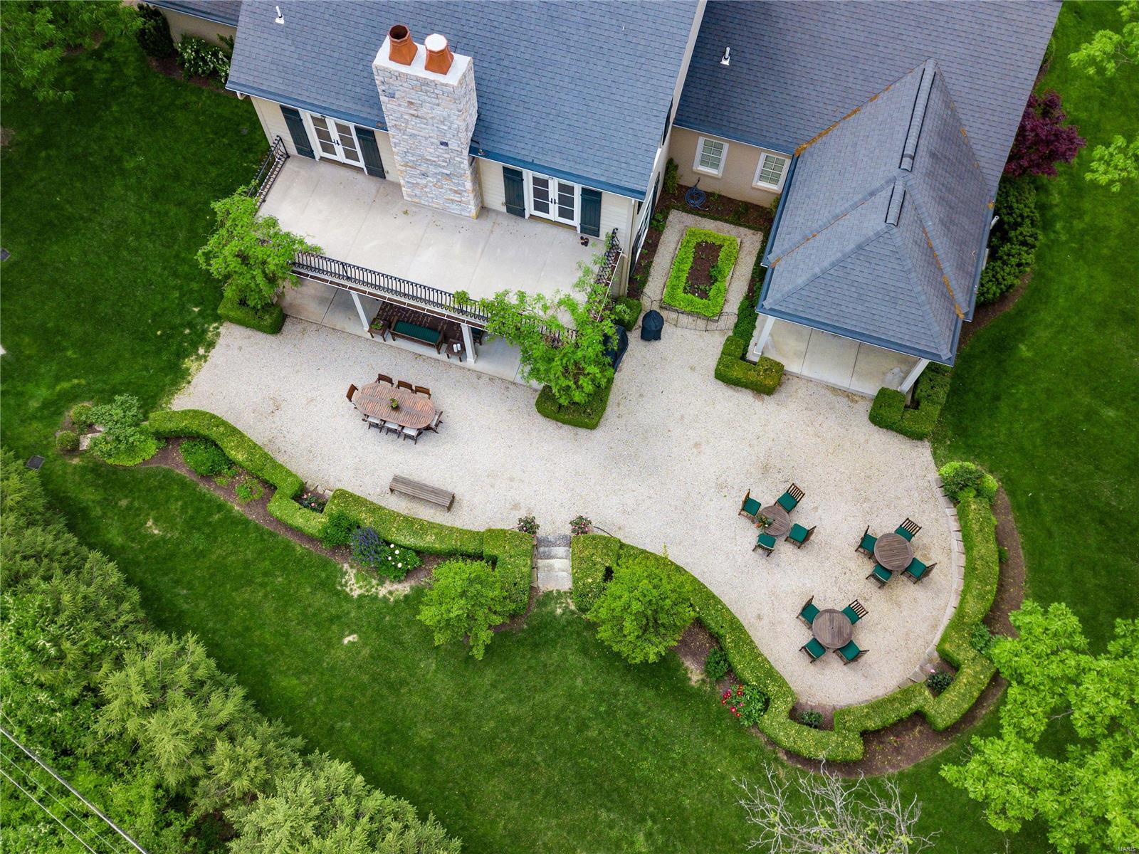 Briarwood 6 - Residential