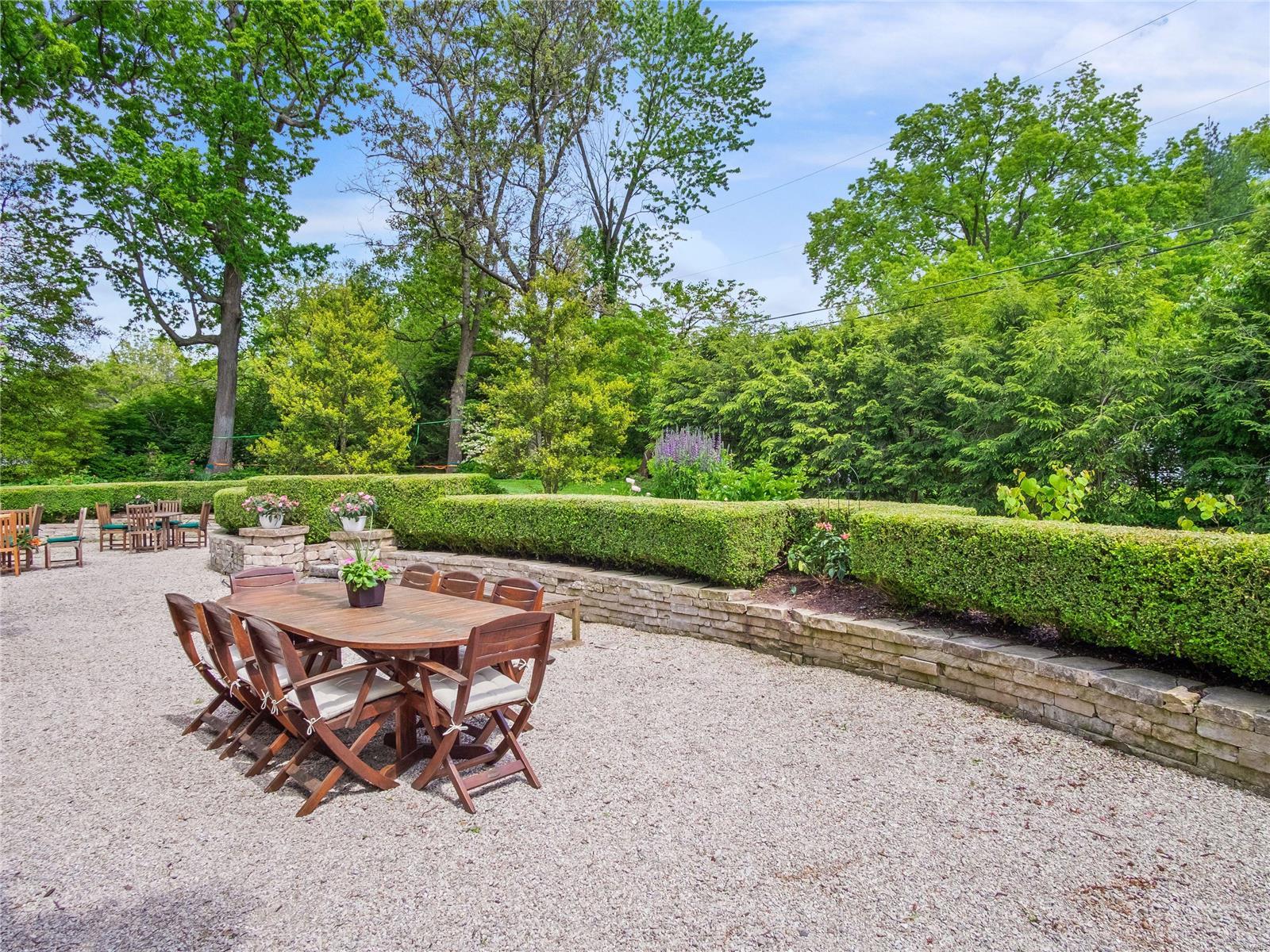 Briarwood 6 - Residential