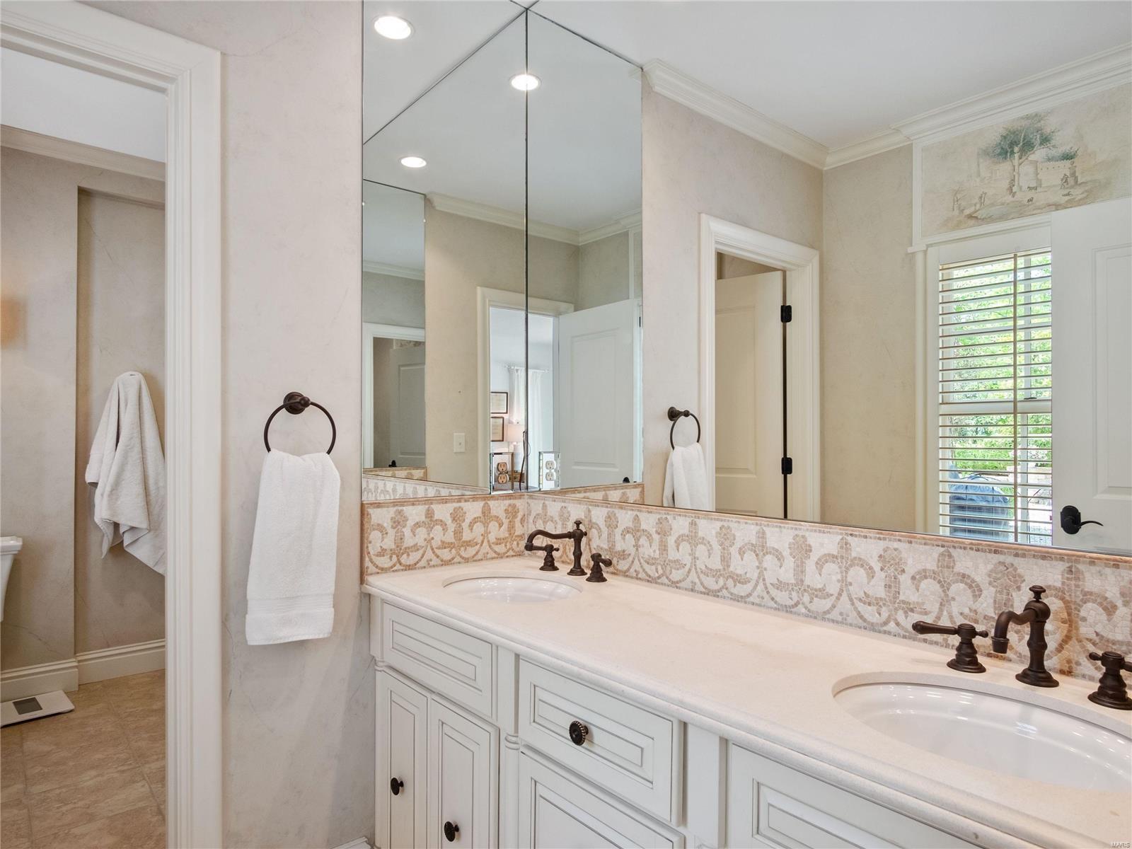 Briarwood 6 - Residential