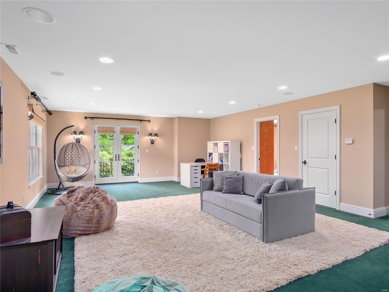 Briarwood 6 - Residential