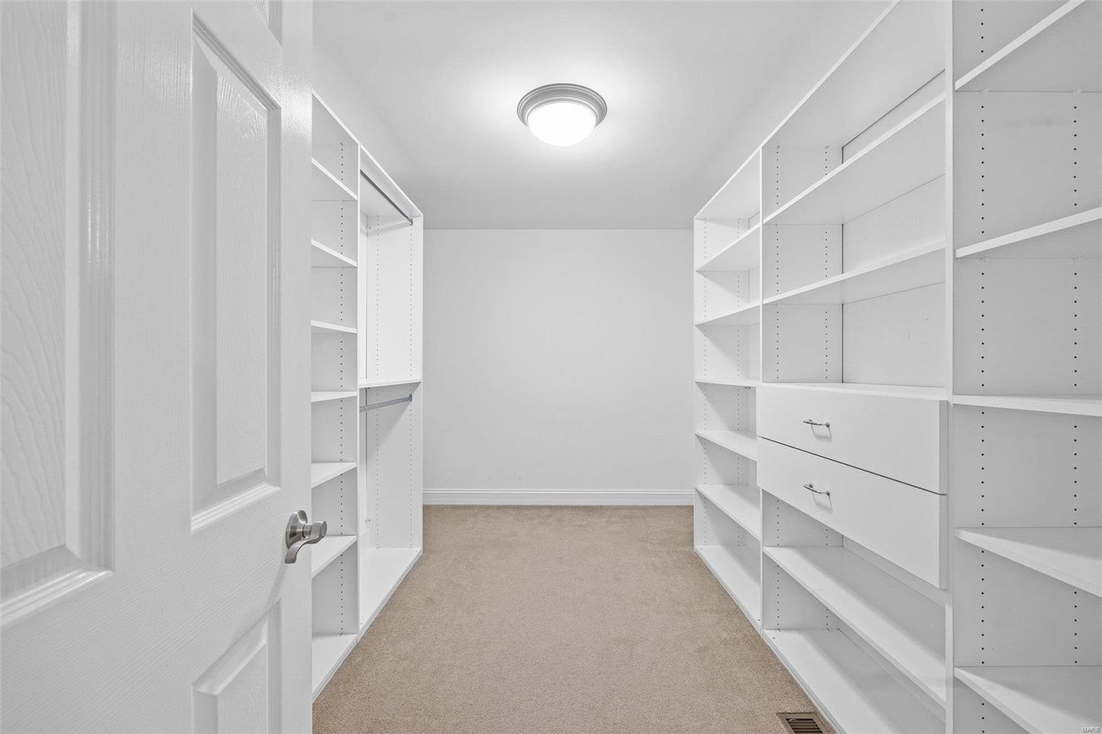 Polo Downs - Residential