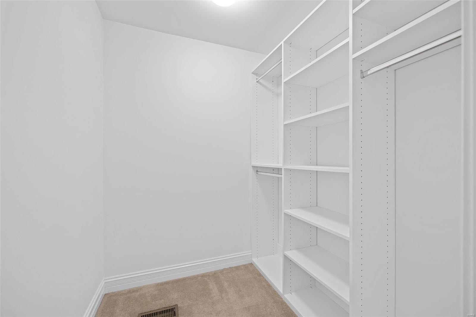 Polo Downs - Residential