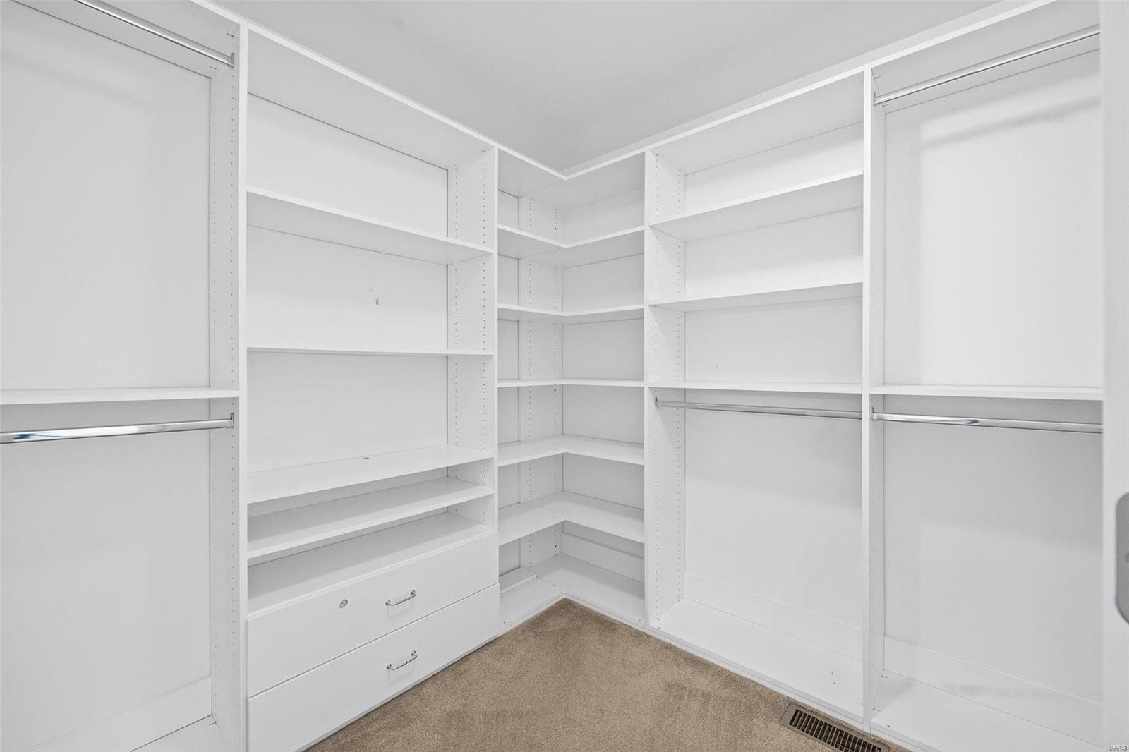 Polo Downs - Residential