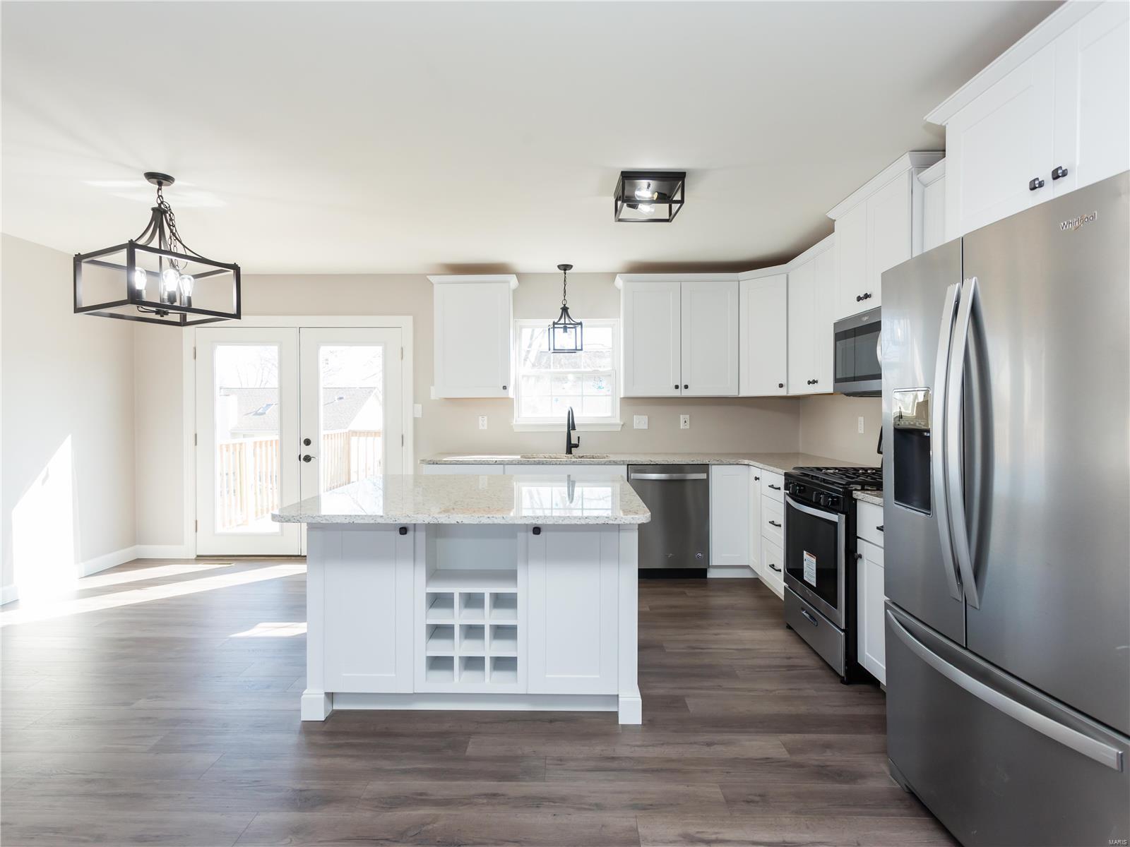 Mastodon Valley Estates - Residential