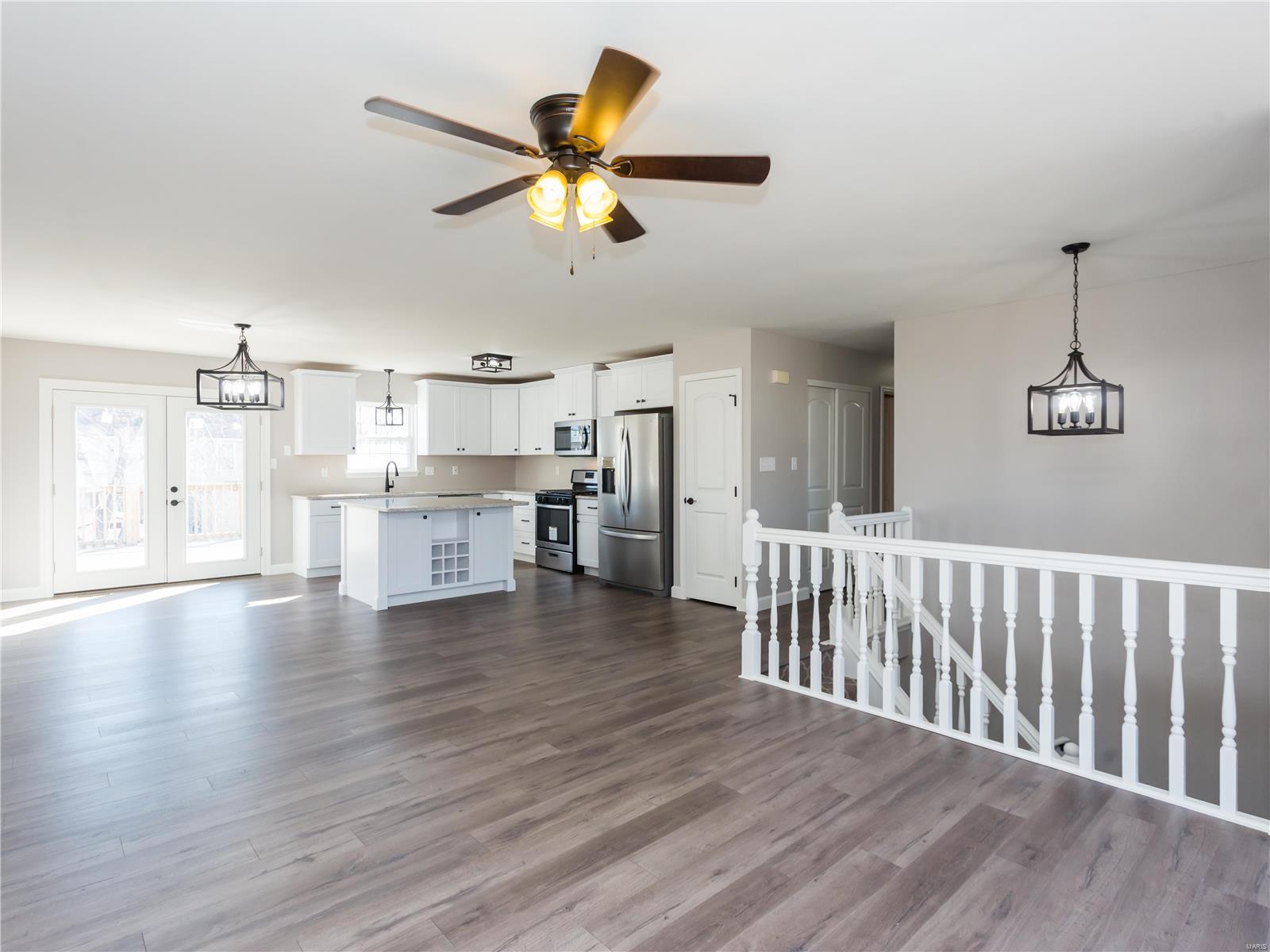 Mastodon Valley Estates - Residential