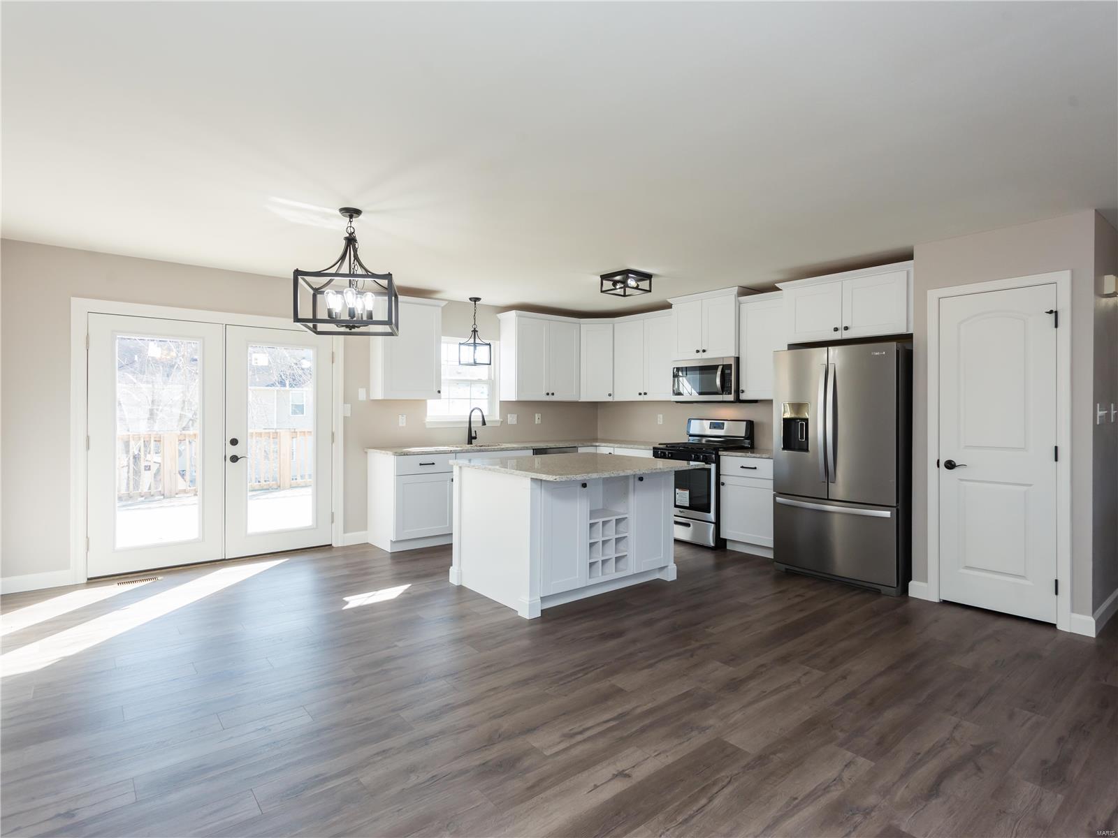 Mastodon Valley Estates - Residential