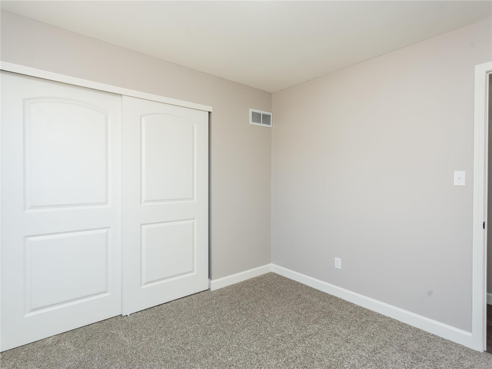 Mastodon Valley Estates - Residential
