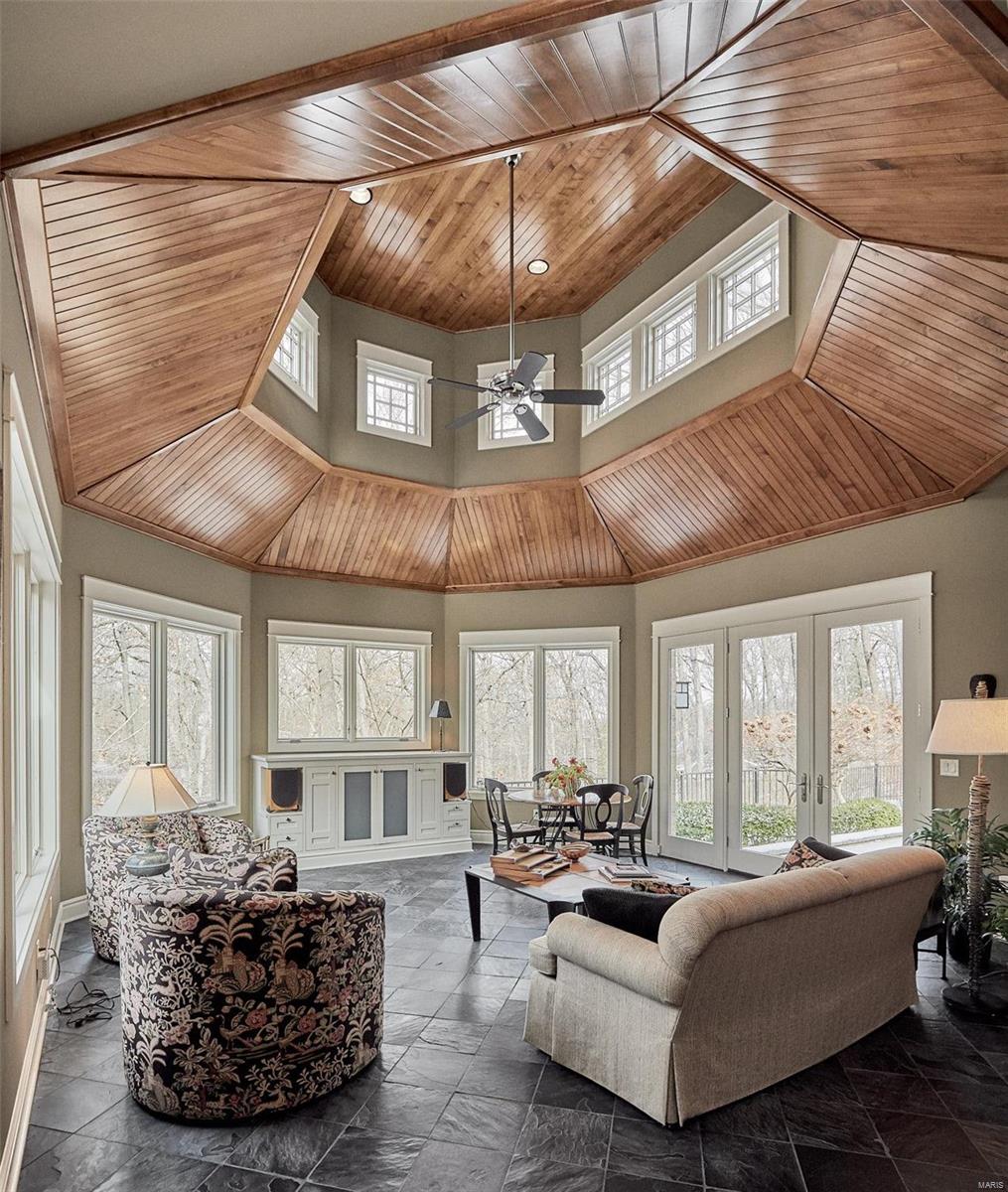 Chesterfield Lakes - Residential