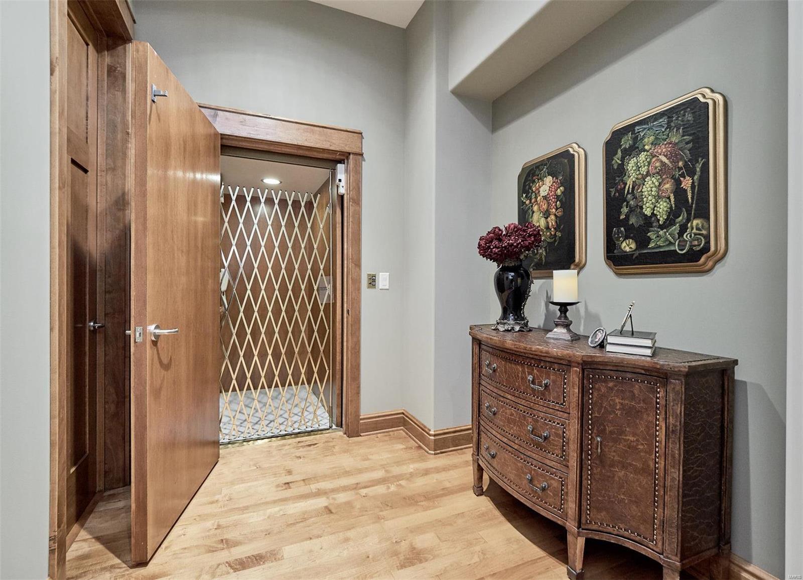 Chesterfield Lakes - Residential