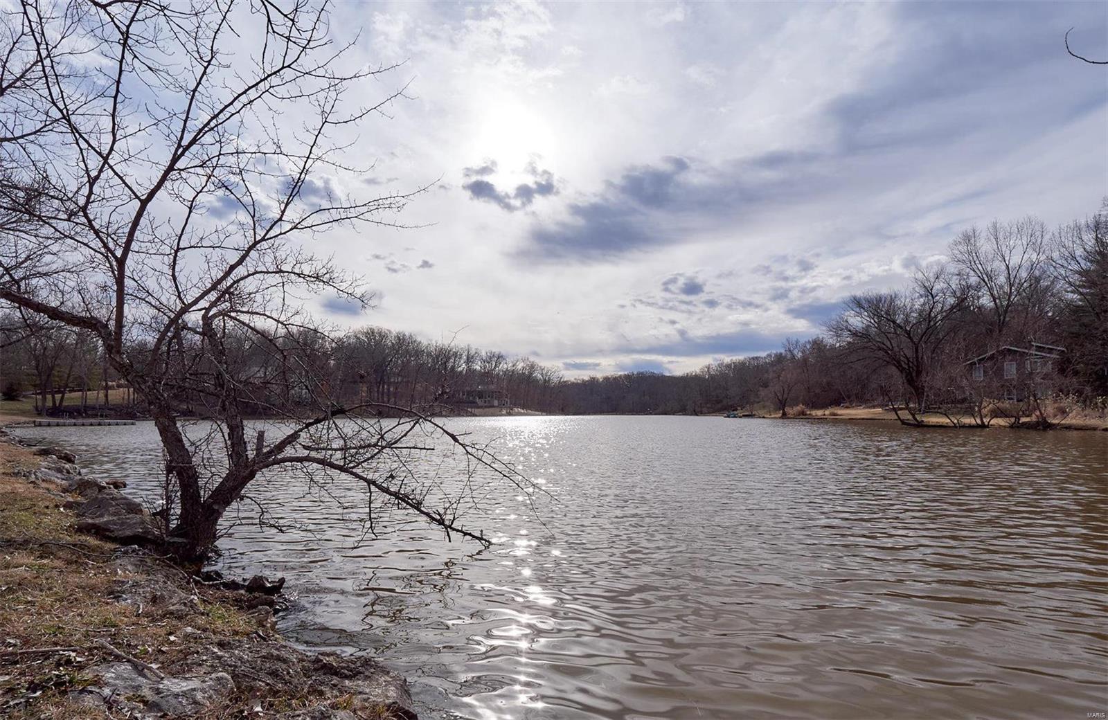 Chesterfield Lakes - Residential