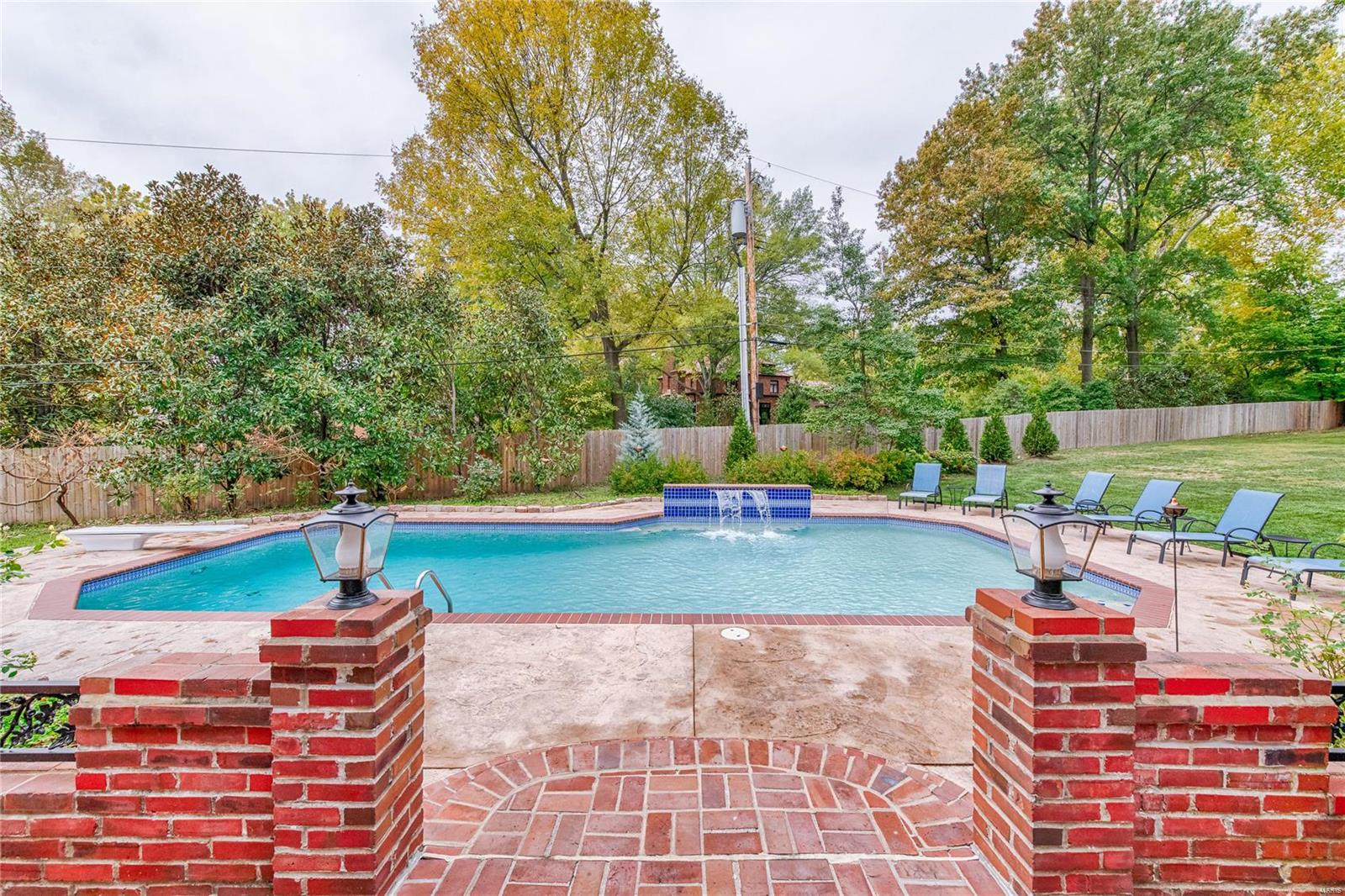 McKnight Lane - Residential