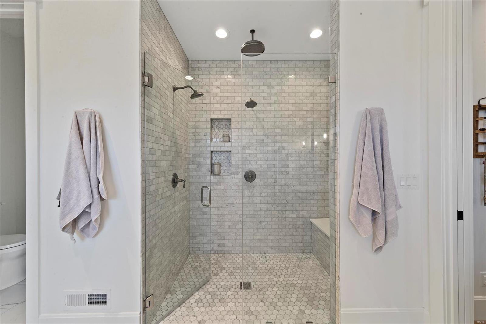 Springdale Manor - Residential