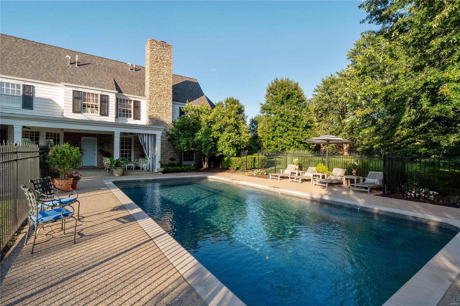 Country Life Acres - Residential