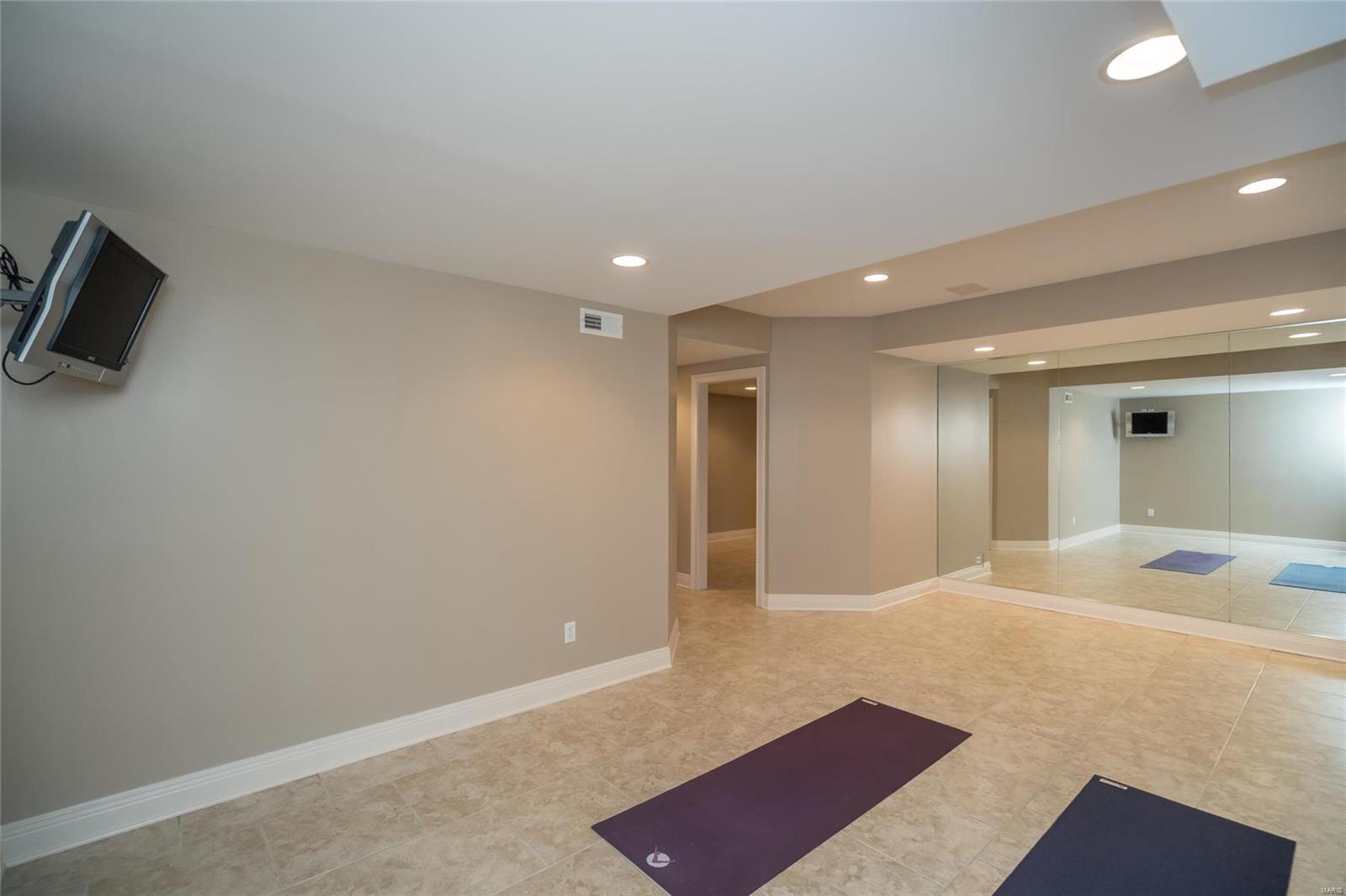 Brookhaven Place - Residential