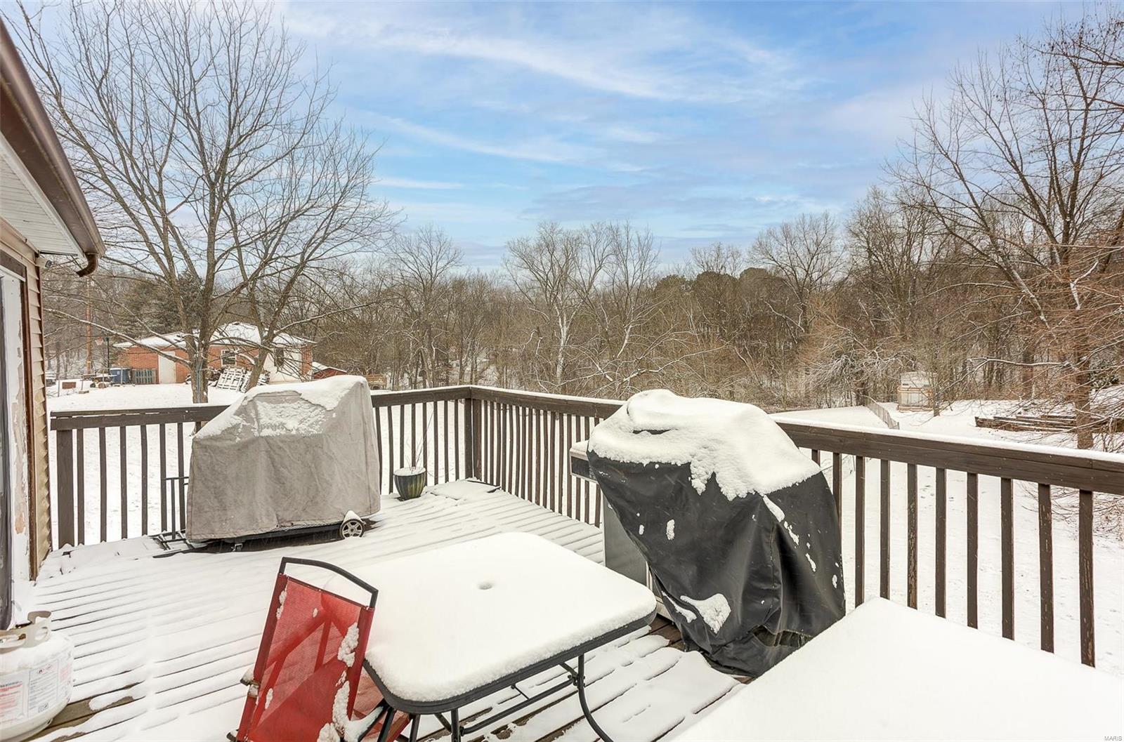 Collinsville, Illinois 62234, United States, 3 Bedrooms Bedrooms, ,1 BathroomBathrooms,Residential,Pending,1216