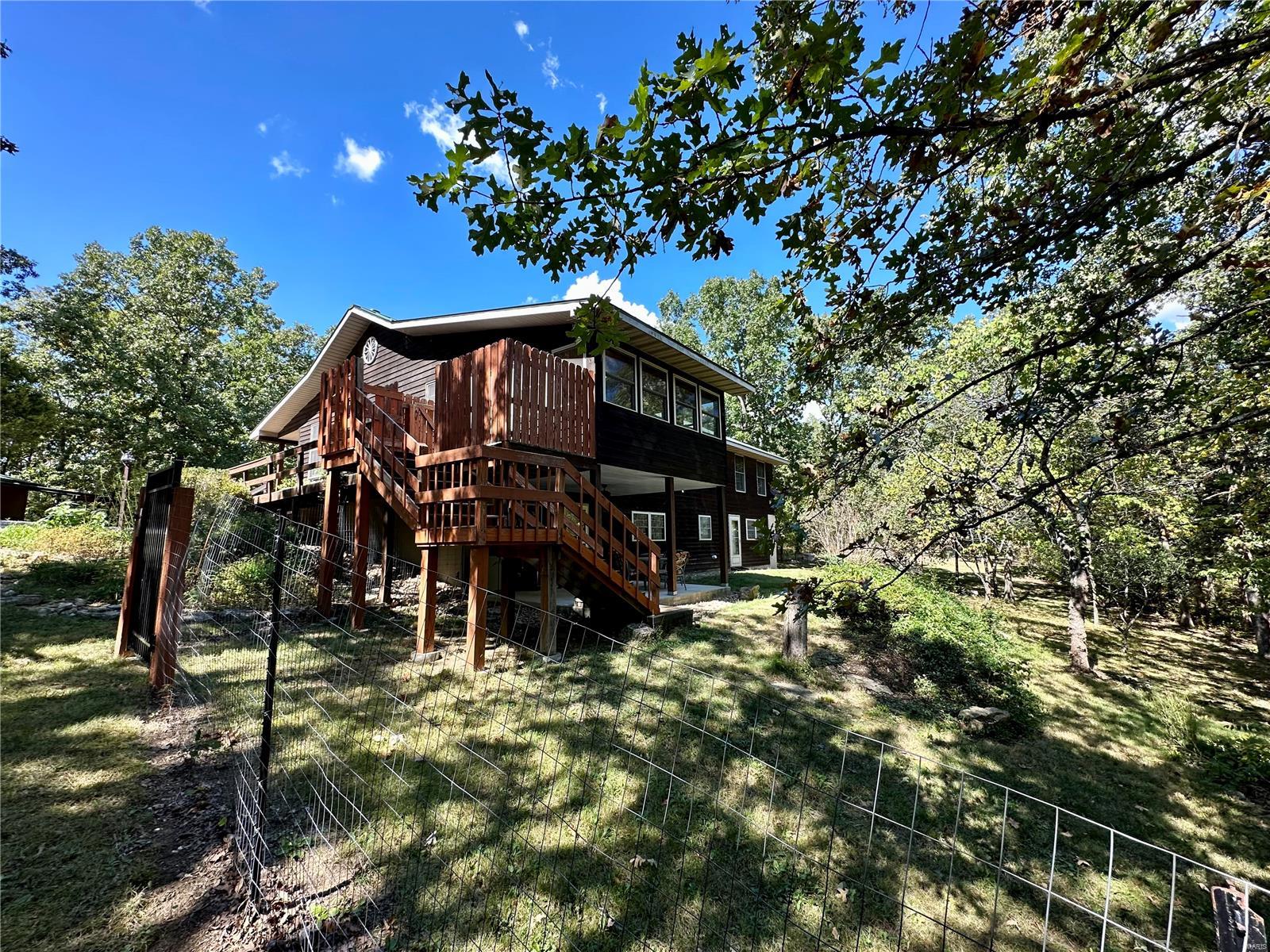 Country - Residential