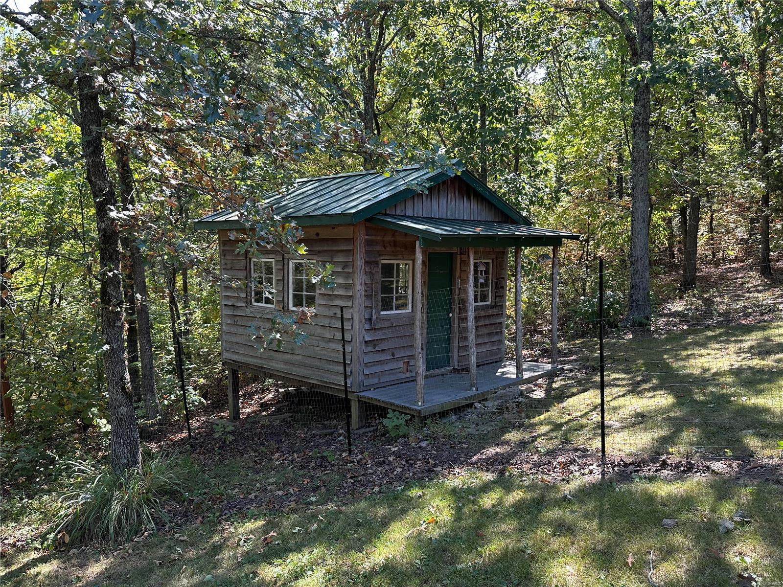 Country - Residential