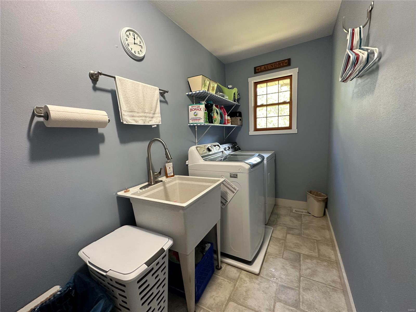 Country - Residential