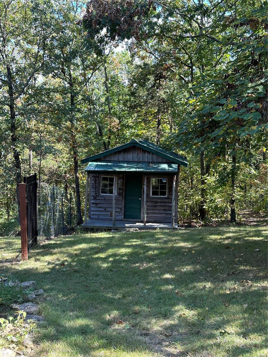 Country - Residential