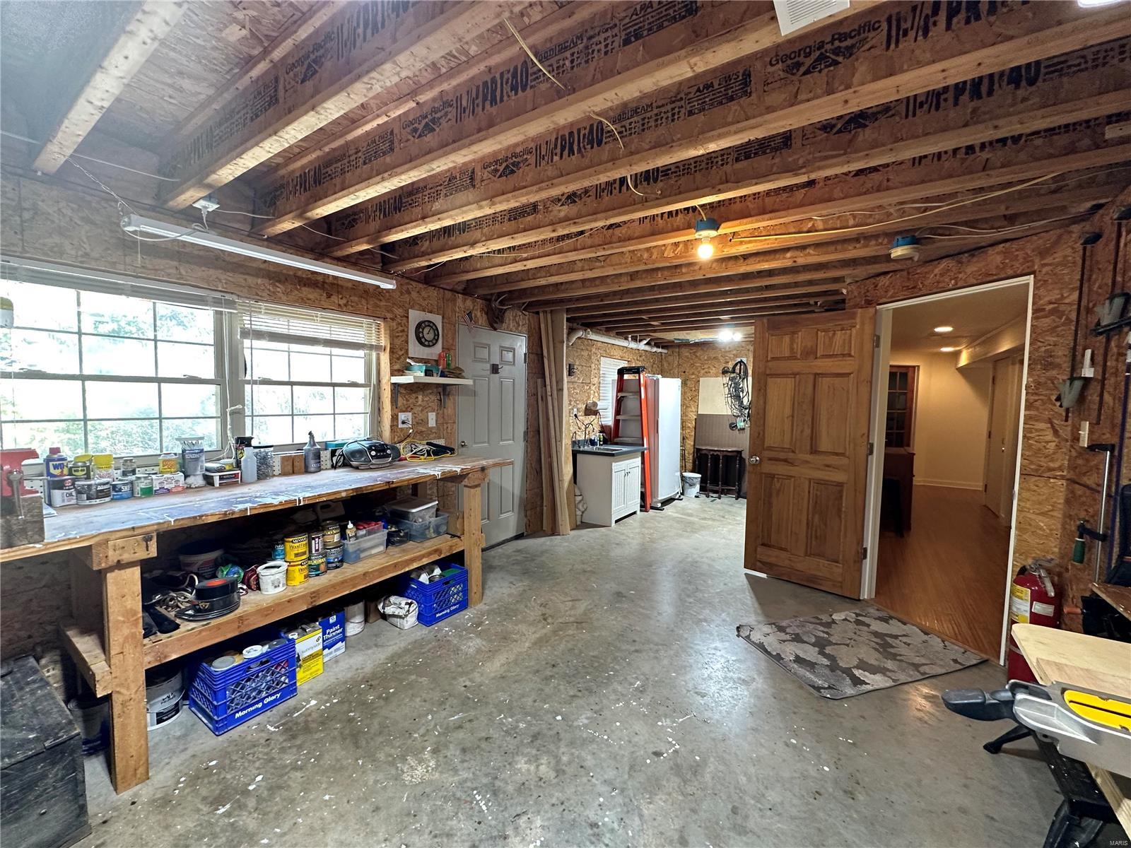 Country - Residential