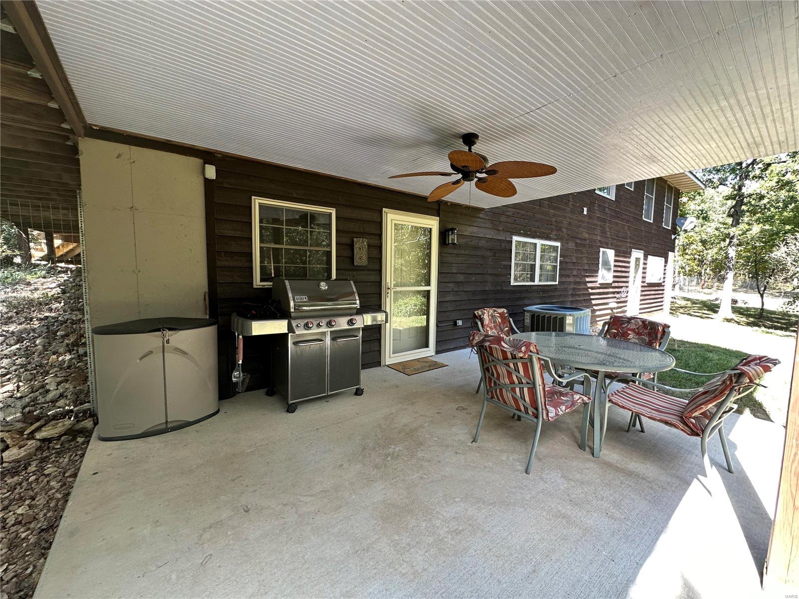 Country - Residential