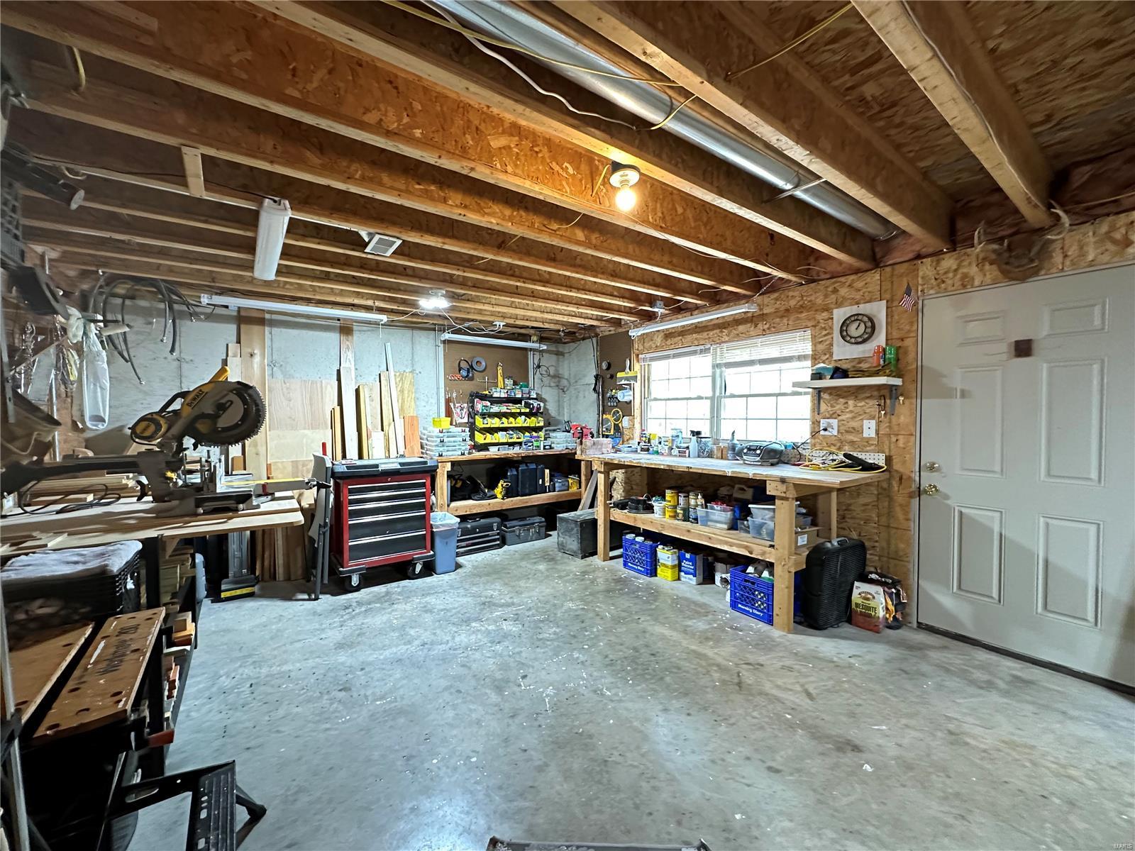 Country - Residential