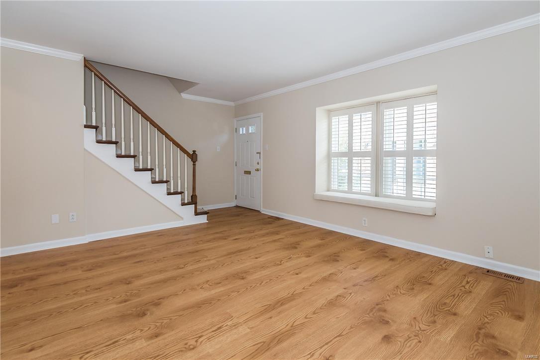 Queens Court Condo - Residential