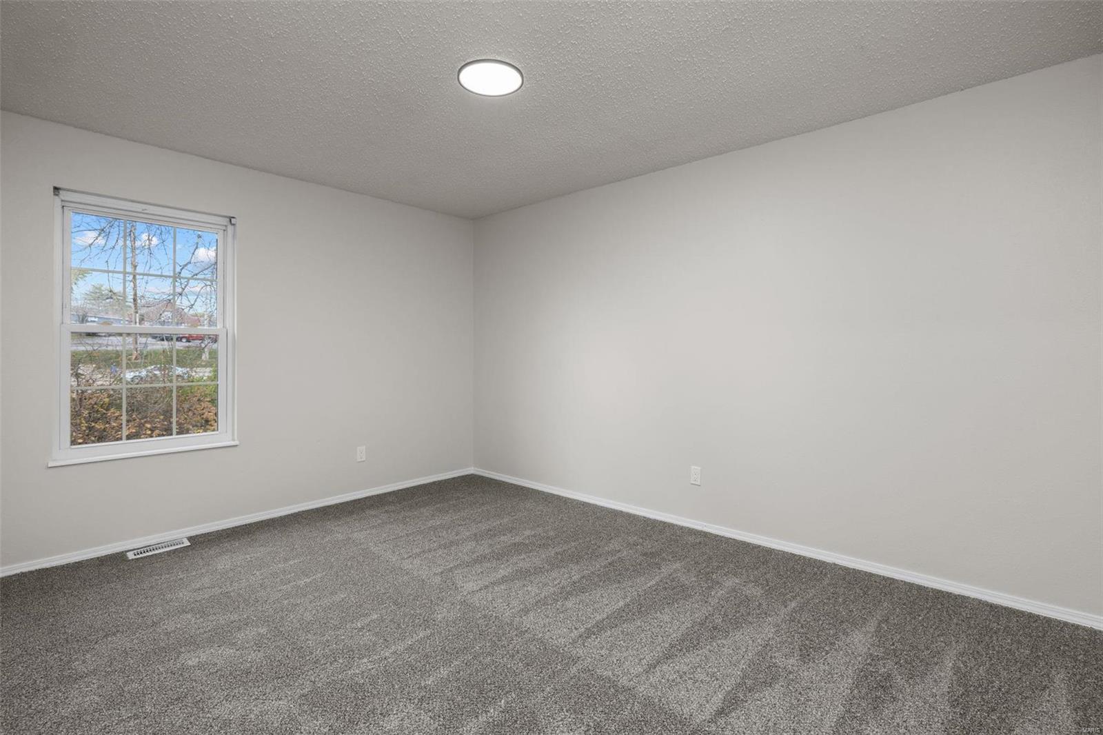 Woodlake Village Condo 8 - Residential