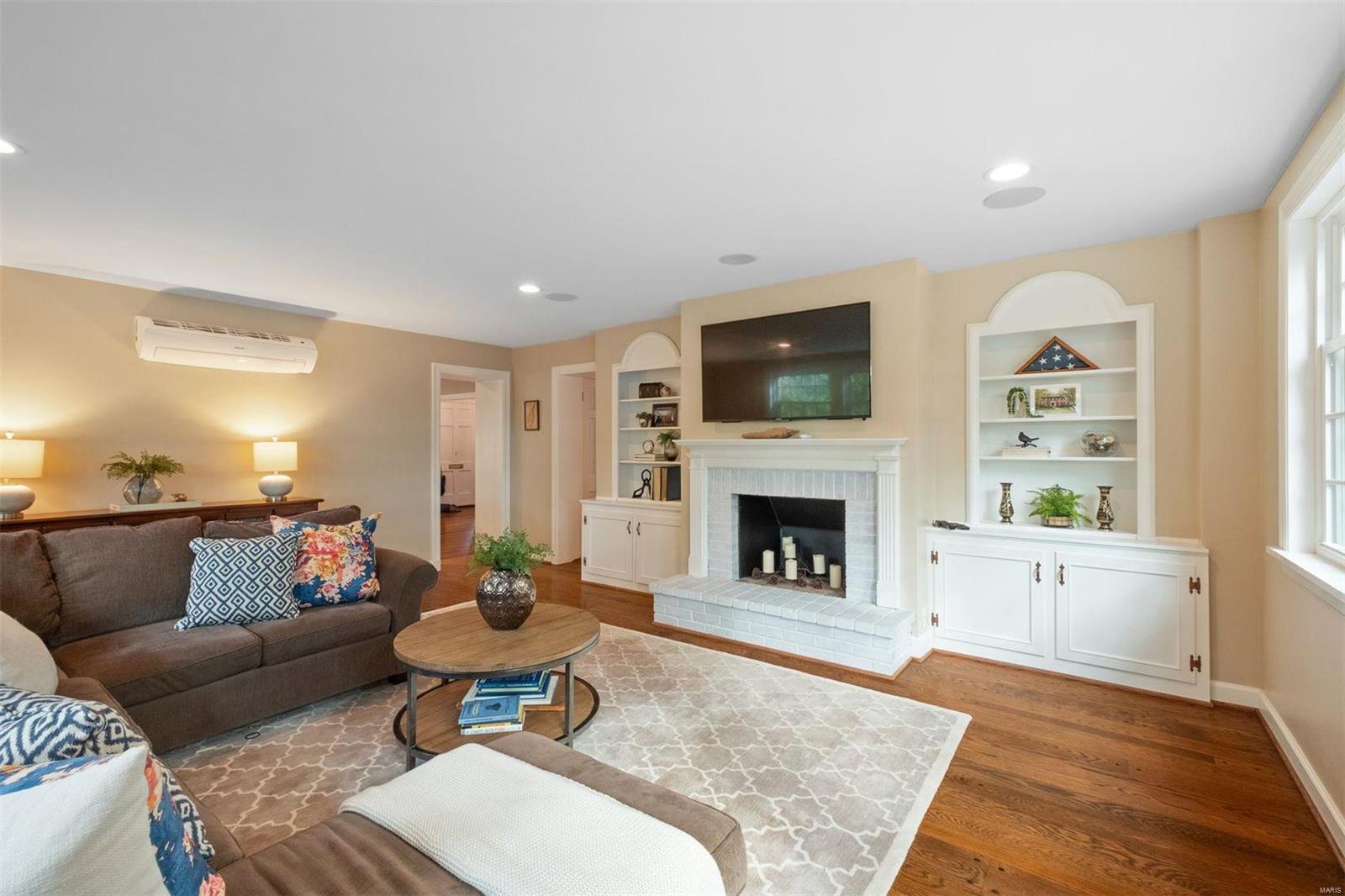 York Village Woodlands - Residential