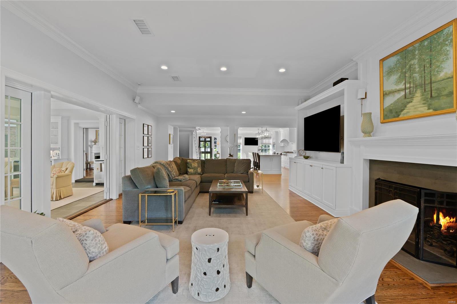 Log Cabin - Residential