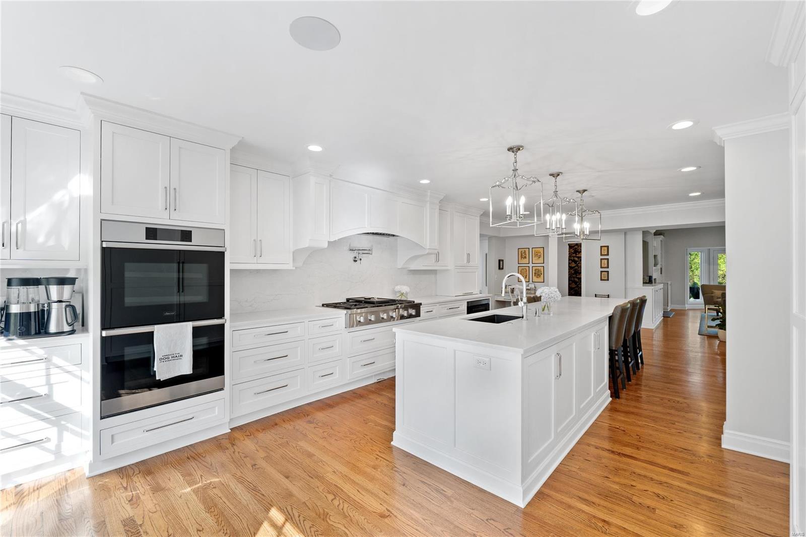 Log Cabin - Residential