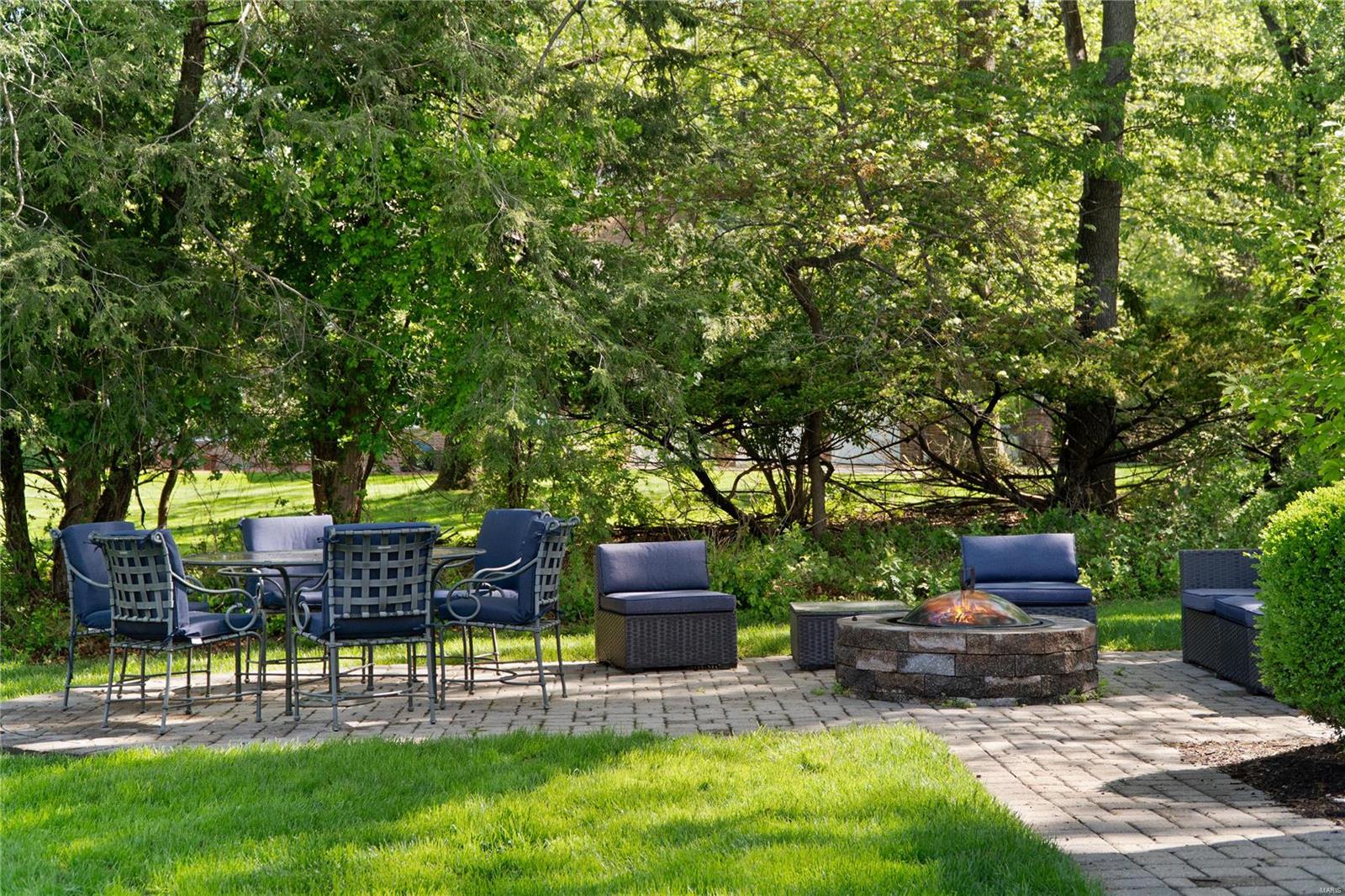 Log Cabin - Residential