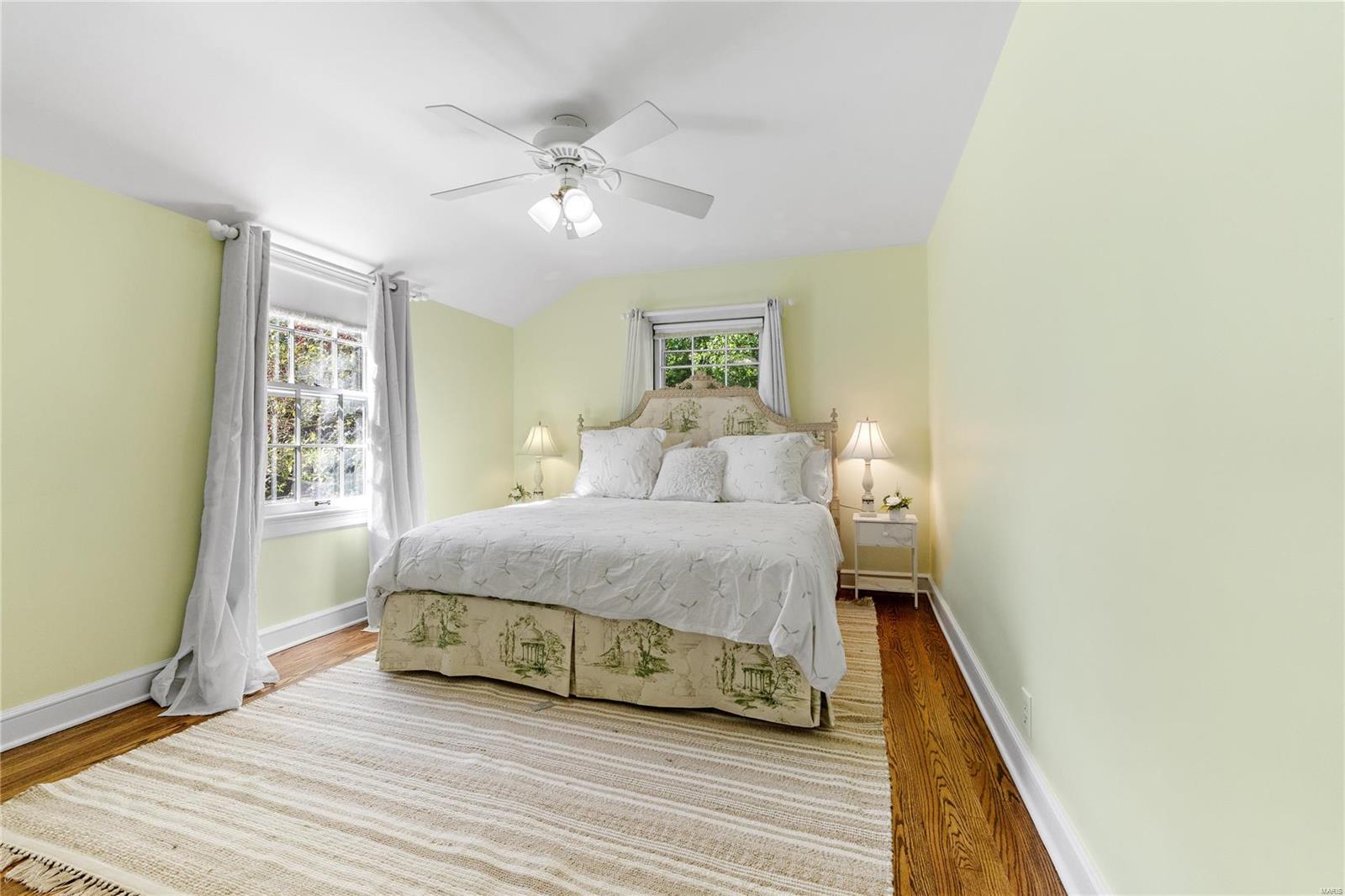 Log Cabin - Residential