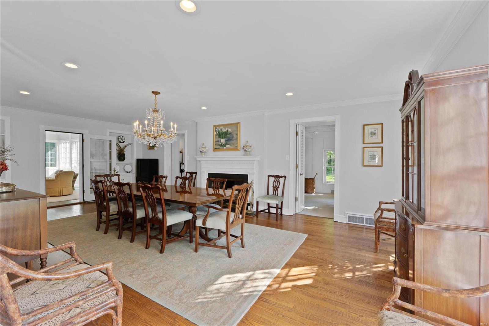 Log Cabin - Residential