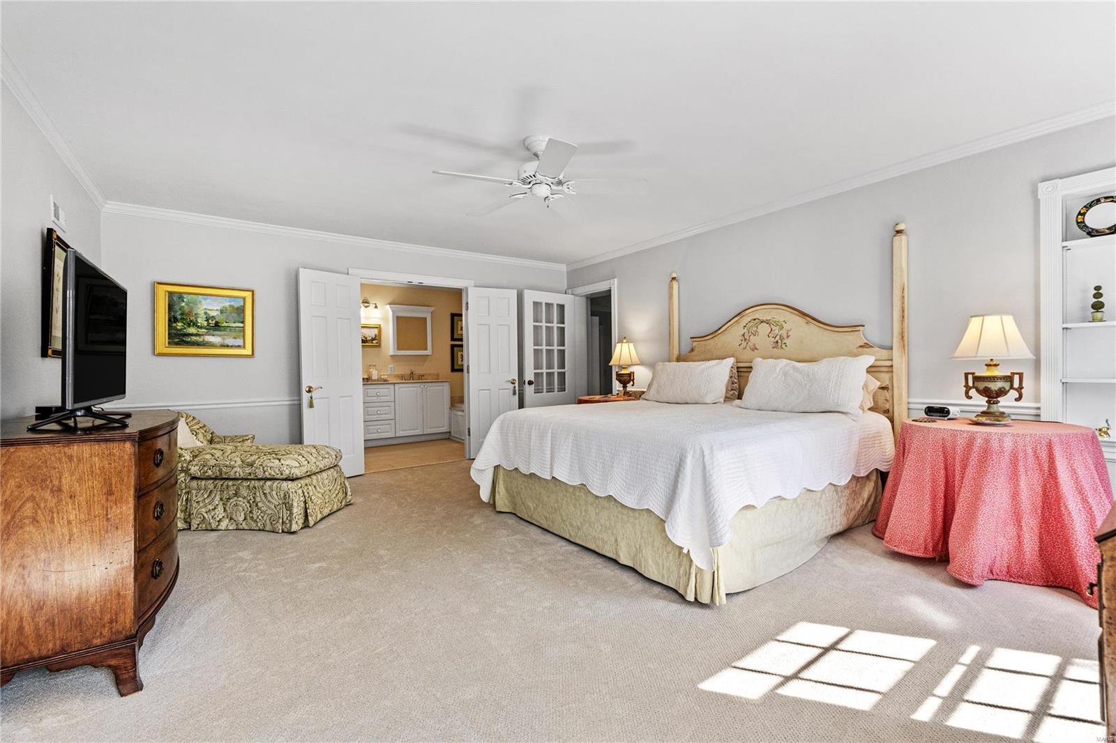 Log Cabin - Residential