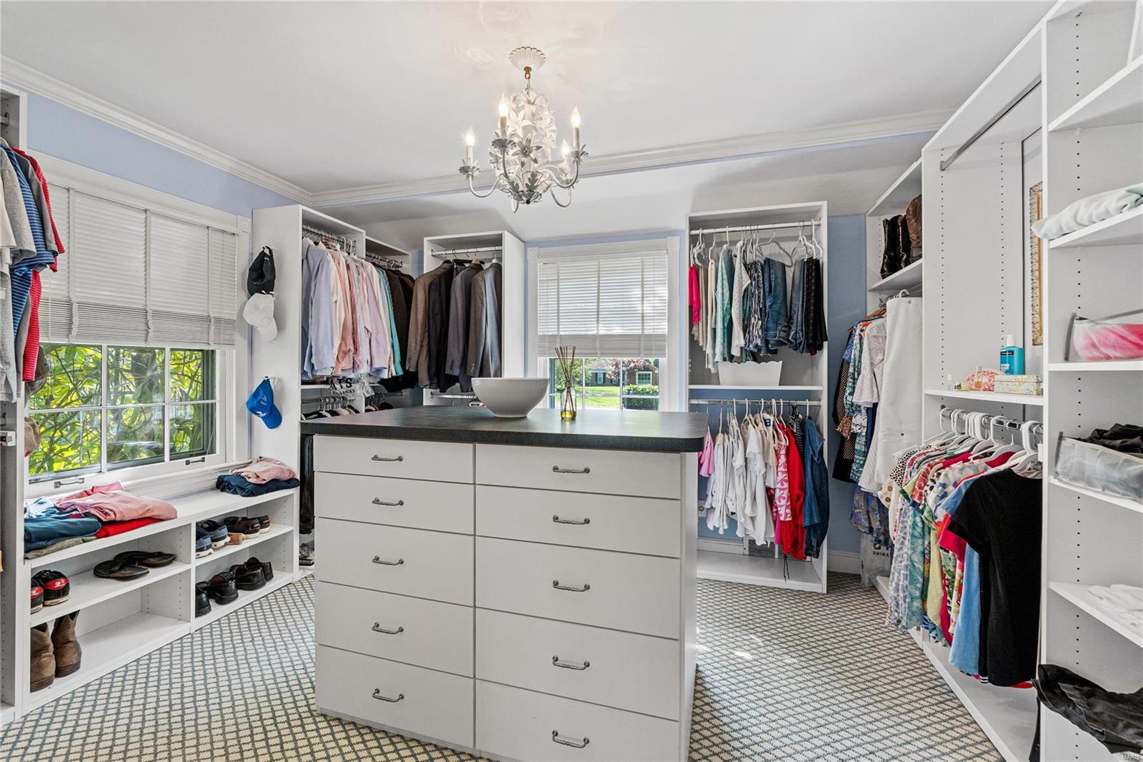 Log Cabin - Residential