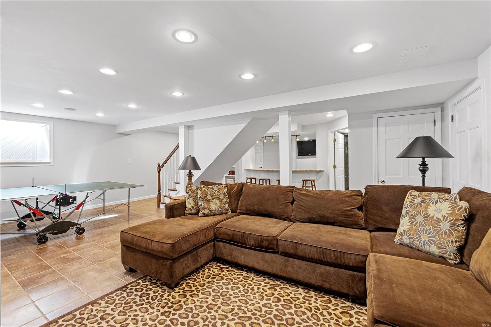 Log Cabin - Residential