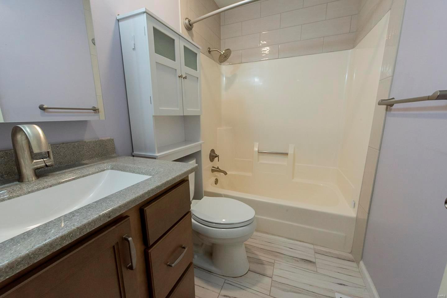 Newport Landing Lts 20 & 21 Bdy Adj - Residential