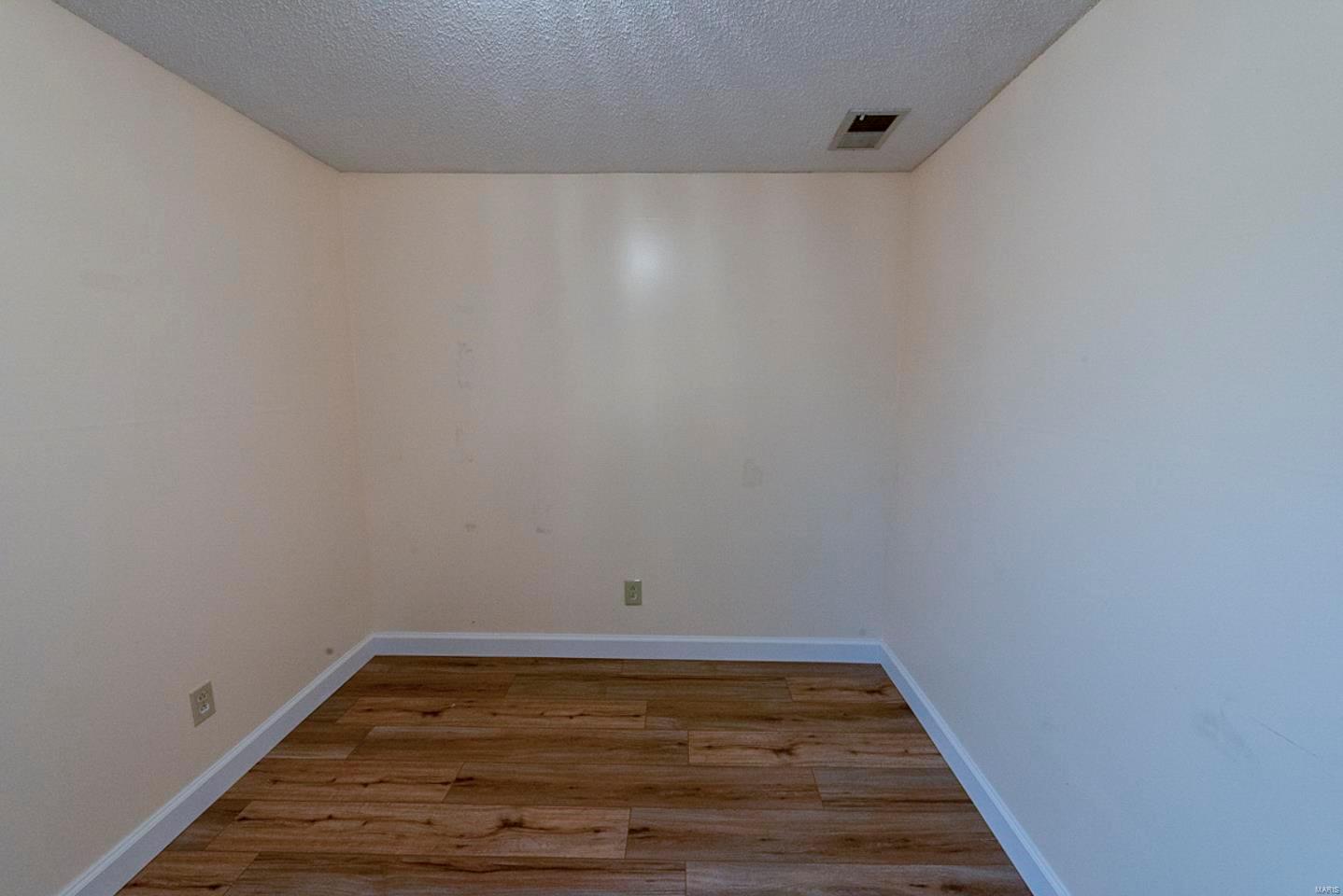 Newport Landing Lts 20 & 21 Bdy Adj - Residential