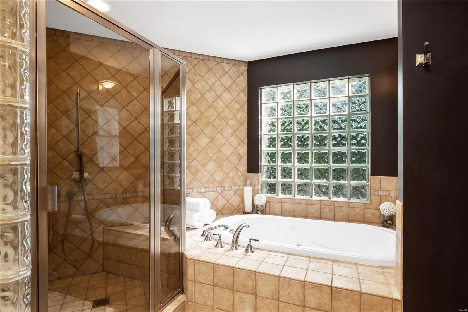 Topping Manor 2 - Residential