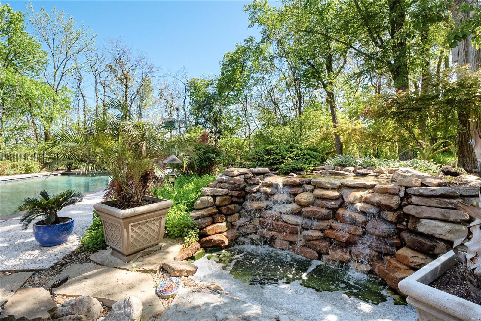 Topping Manor 2 - Residential