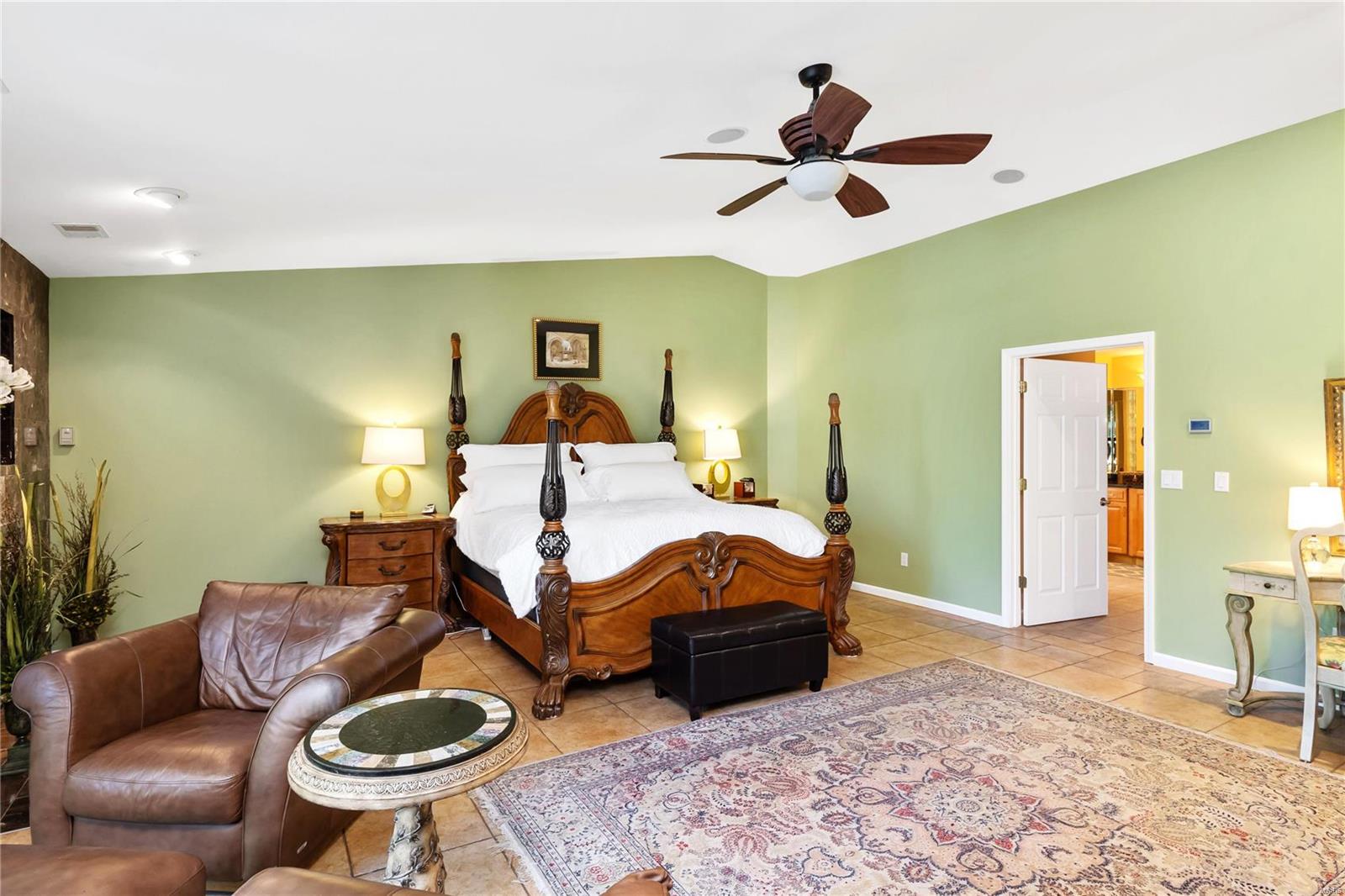 Topping Manor 2 - Residential