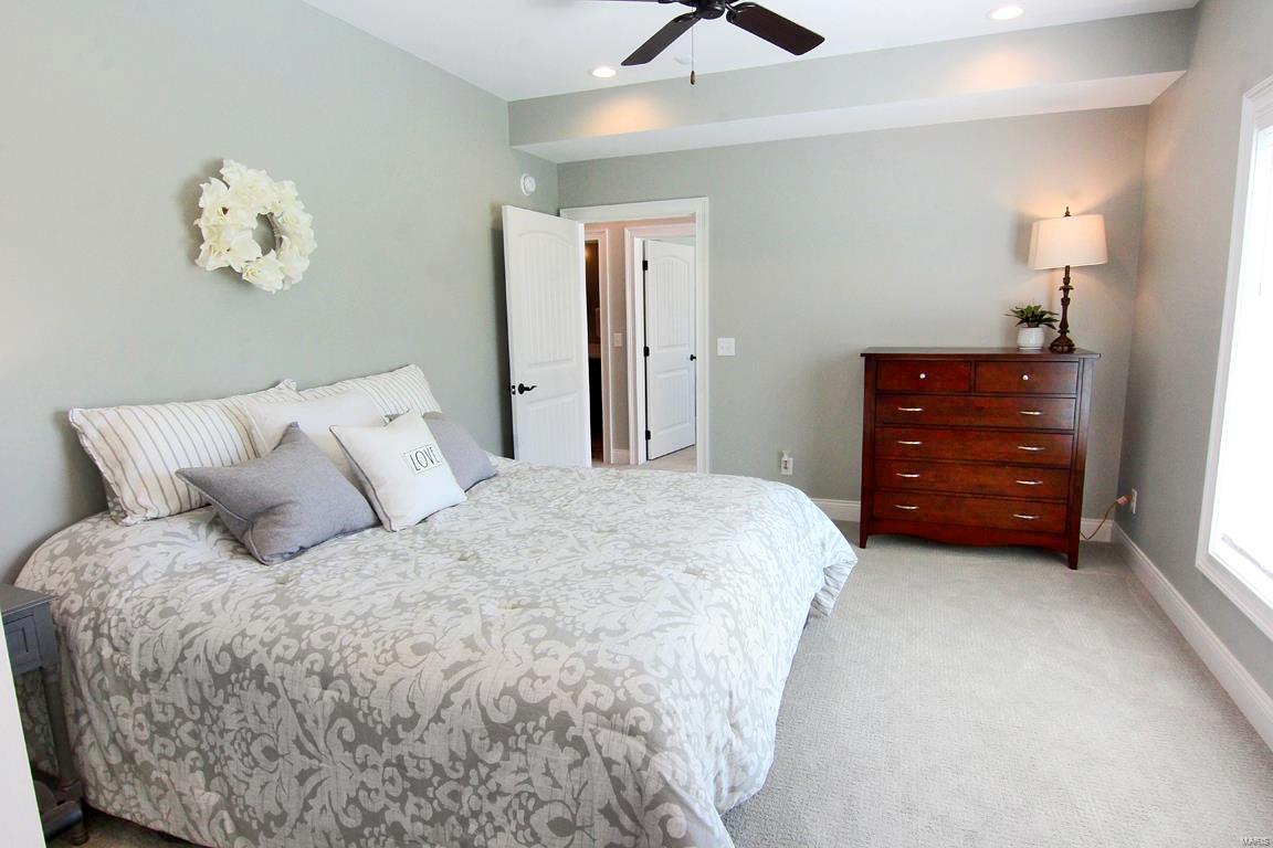 Dux Lndg - Residential