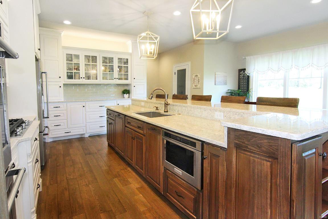 Dux Lndg - Residential