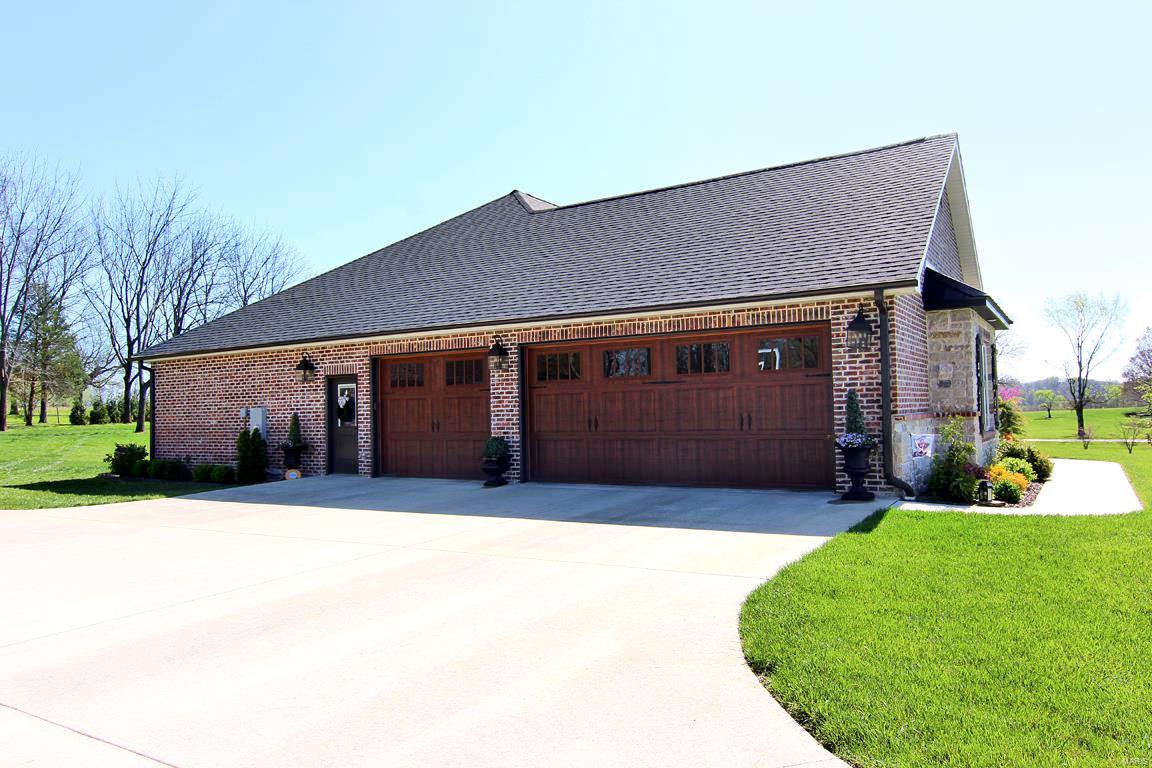 Dux Lndg - Residential